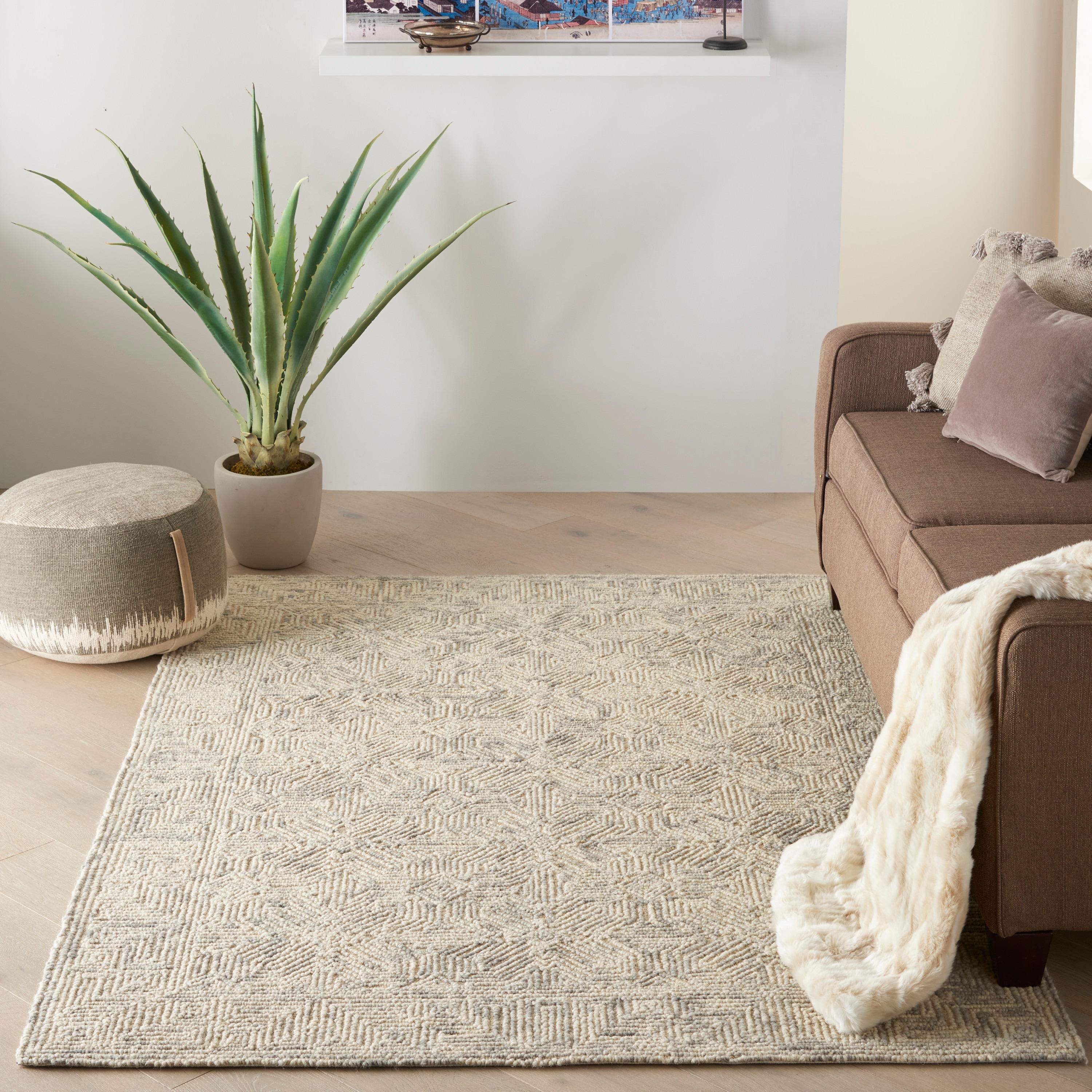 Nourison 99446794826 Vail 5 x 7 (ft) Tufted Polypropylene Beige/grey Rectangular Indoor Area rug