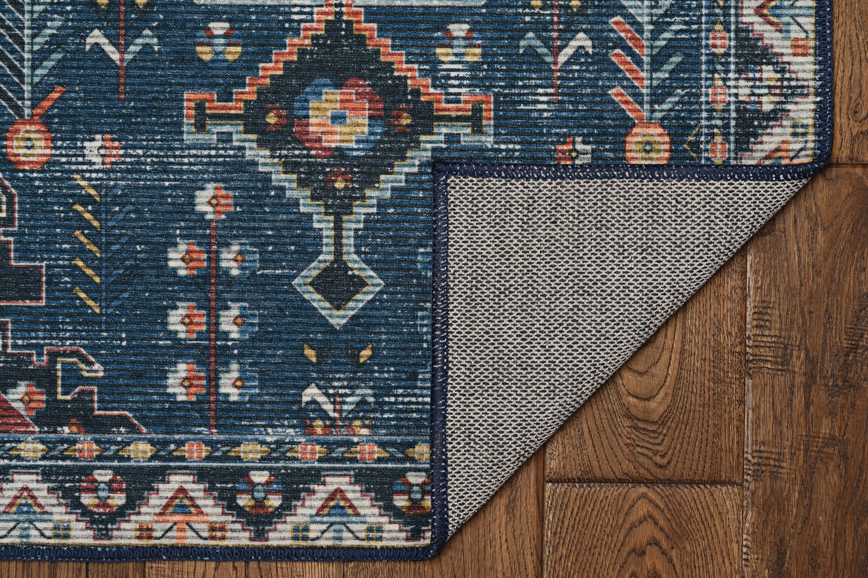Linon RUGWR0728 rugs - View #3