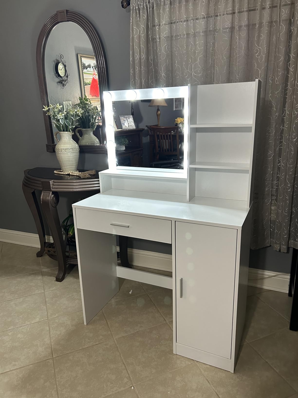 EXTRAUP YHL70417.00LBRN Bedroom-Vanities - View #8