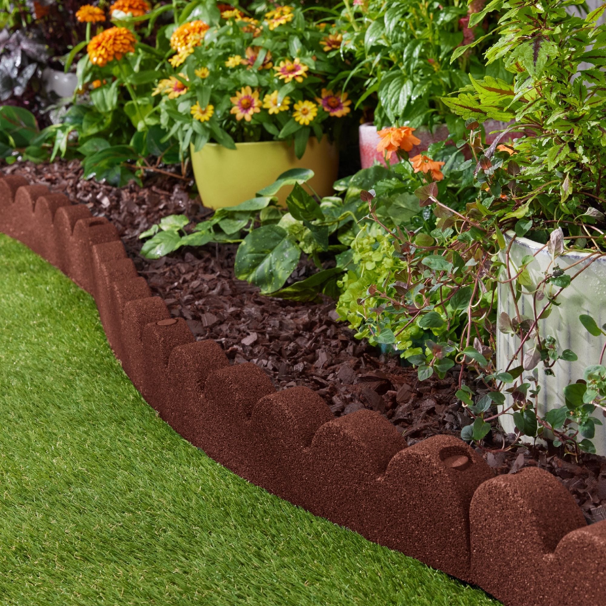 47 in. x 2 in. x 4 in. Brown Scalloped Rubber Garden Edging