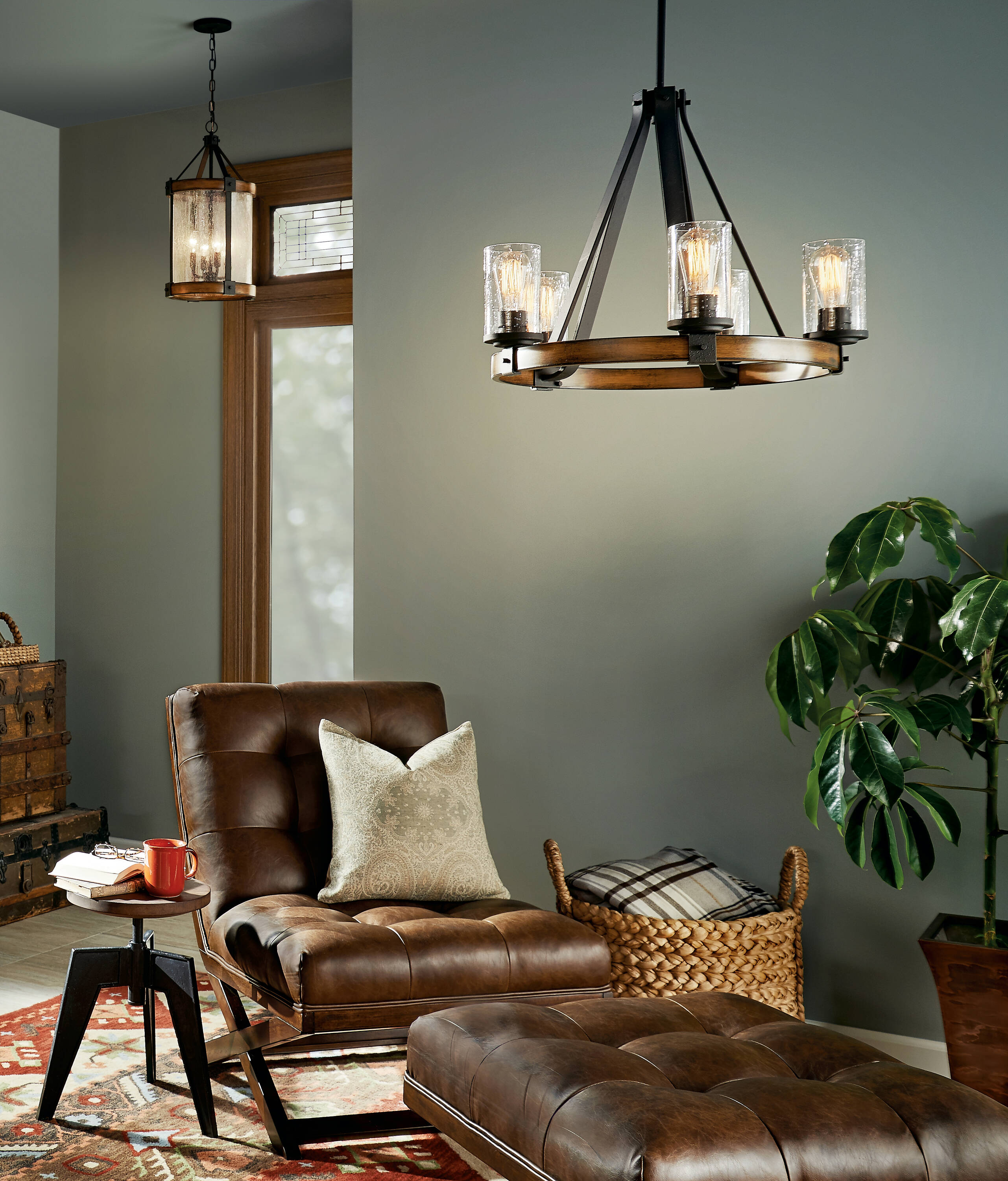 Kichler Barrington 5-Light Distressed Black and Wood Tone Rustic Dry Rated Chandelier