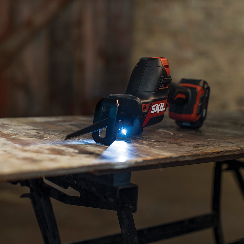SKIL PWR CORE 12-volt 2-Amp Variable Speed Brushless Cordless Reciprocating  Saw (Charger Included and Battery Included) in the Reciprocating Saws  department at