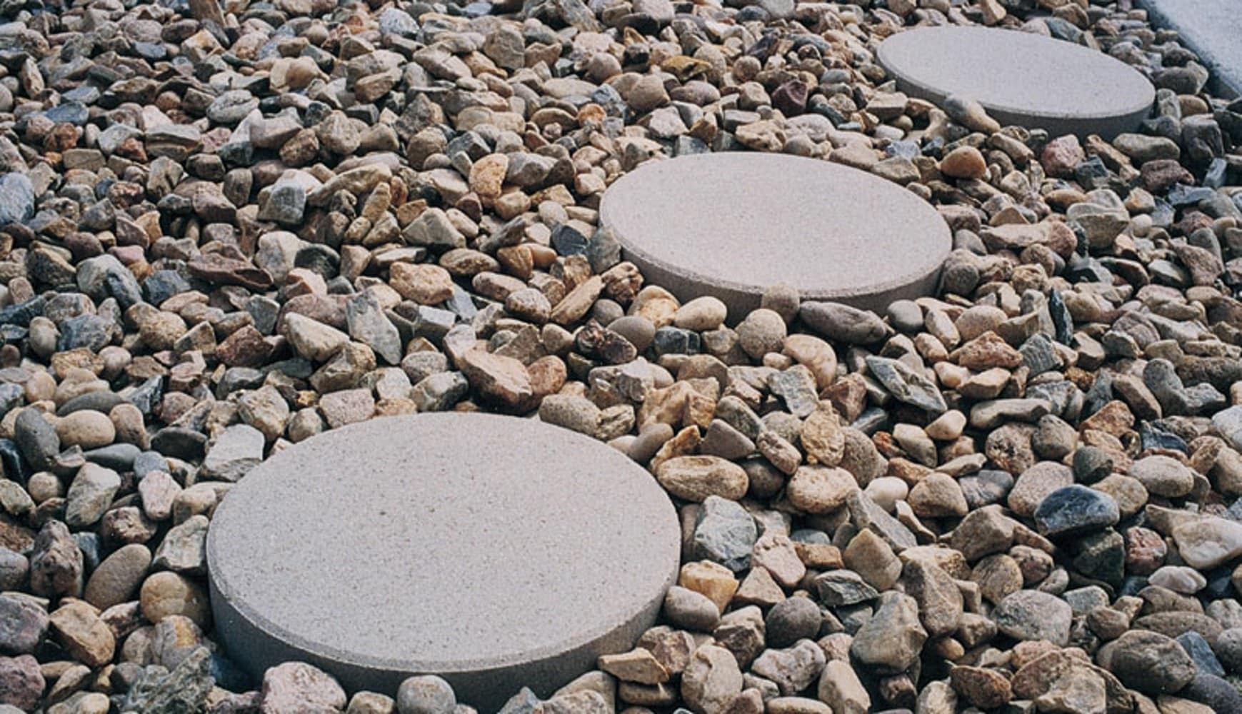round concrete pavers