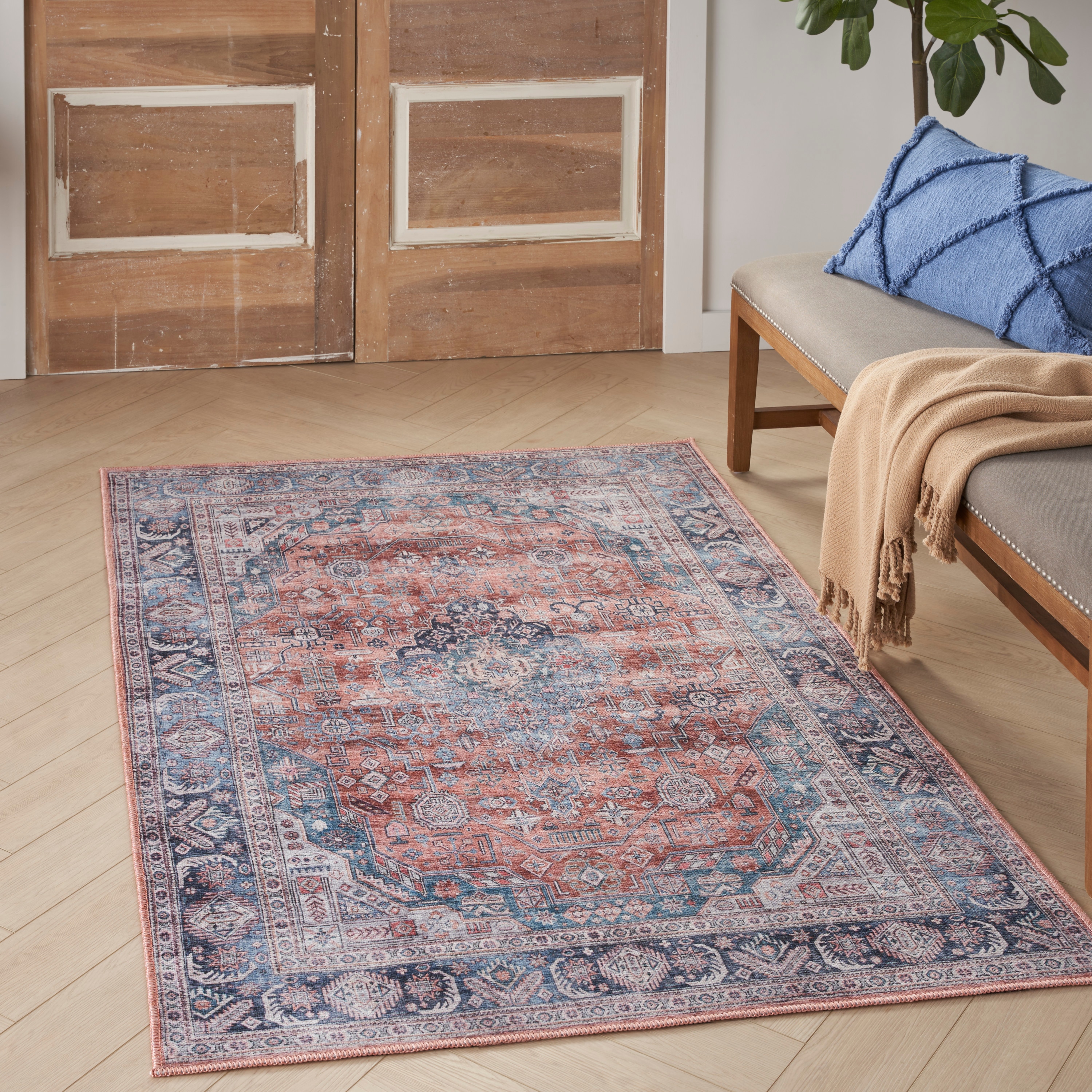 Vintage Charm Blue Multi 4' x 6' Flat Woven Washable Wool Blend Rug
