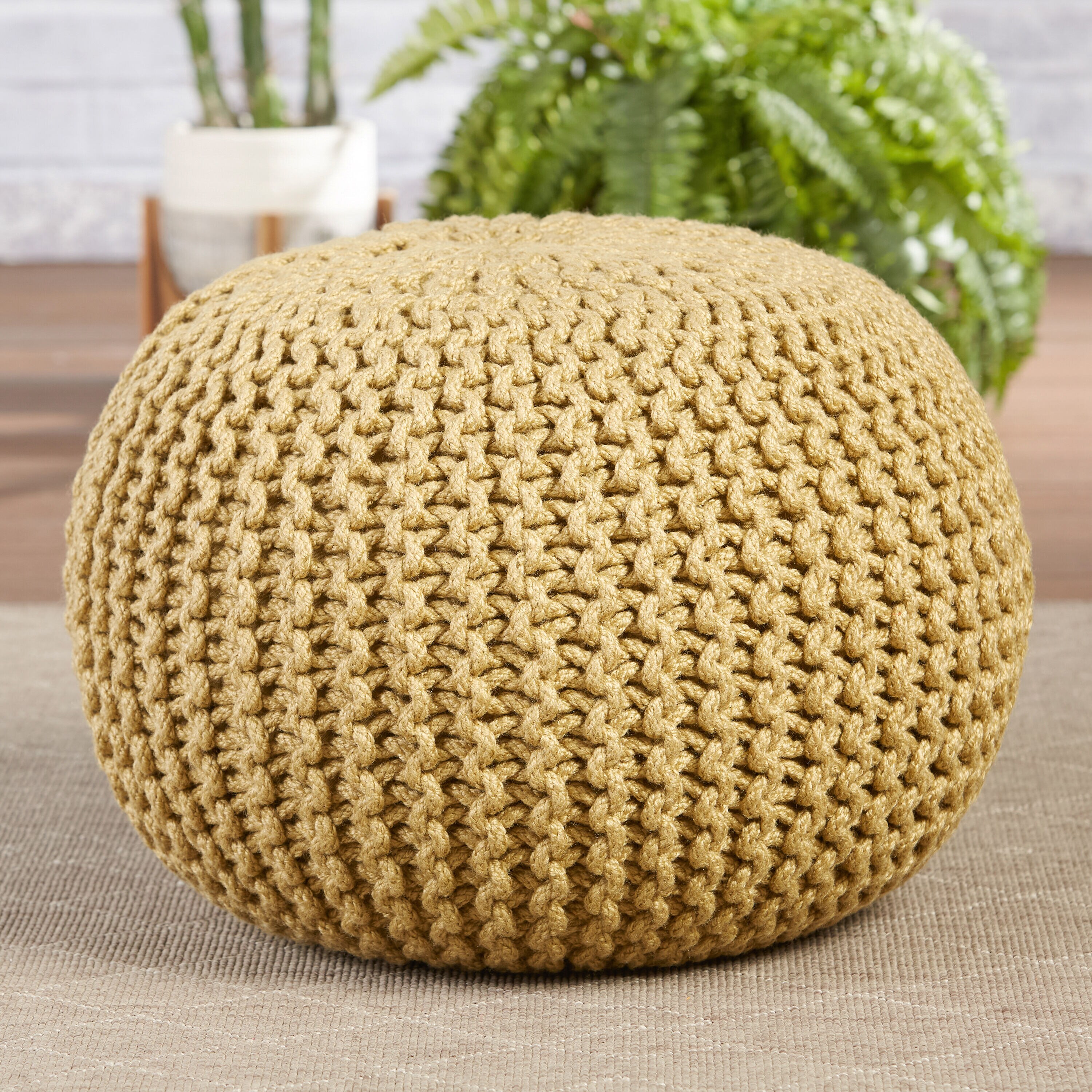 Kery outdoor pouf