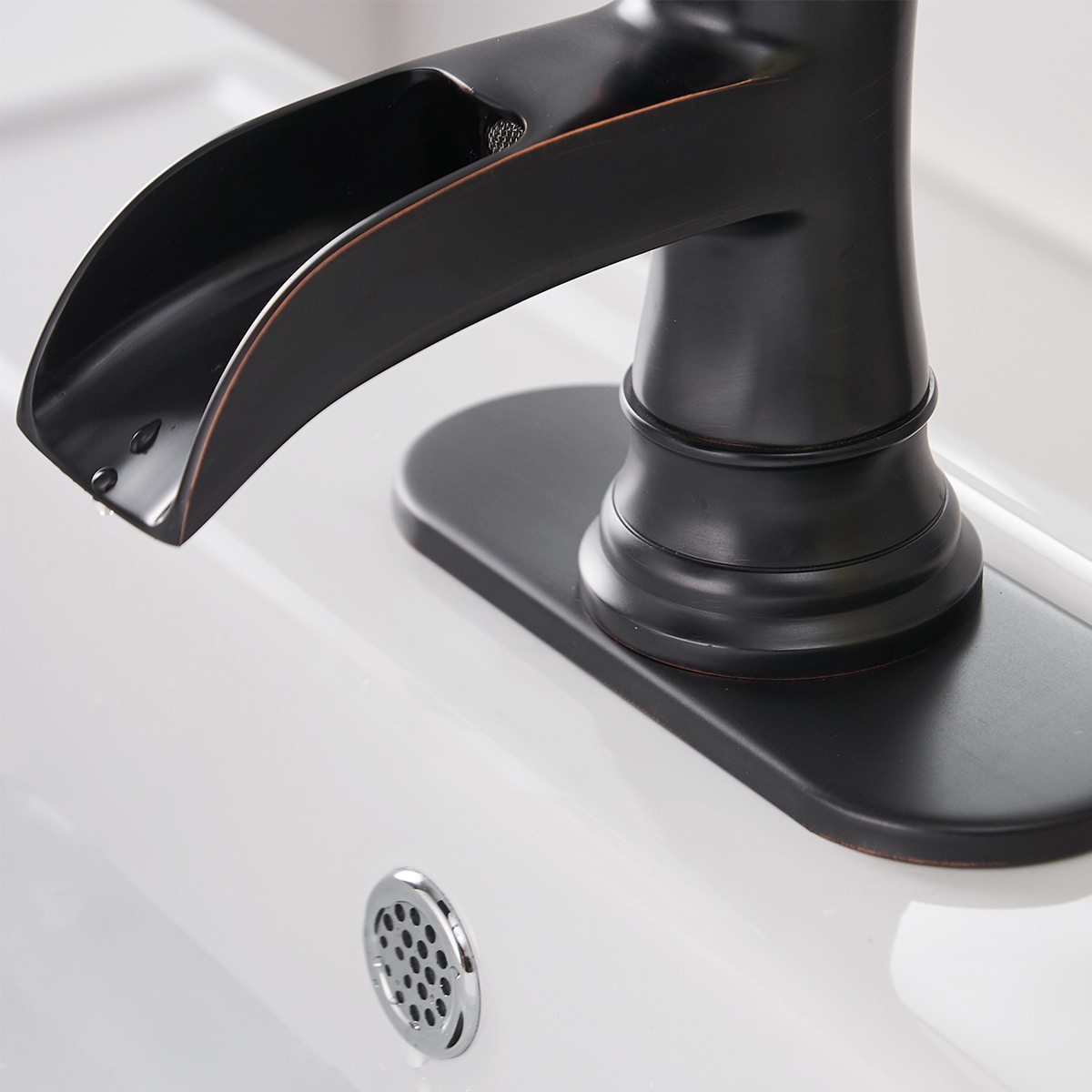 Oil Rubbed Bronze Single Handle Waterfall Bathroom Faucet with Pop-up Drain