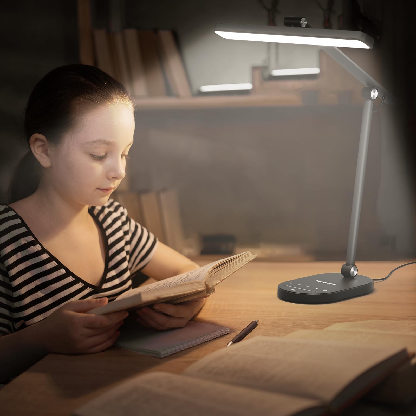 Etokfoks LET0105D20 Desk-Table-Lamps - View #7