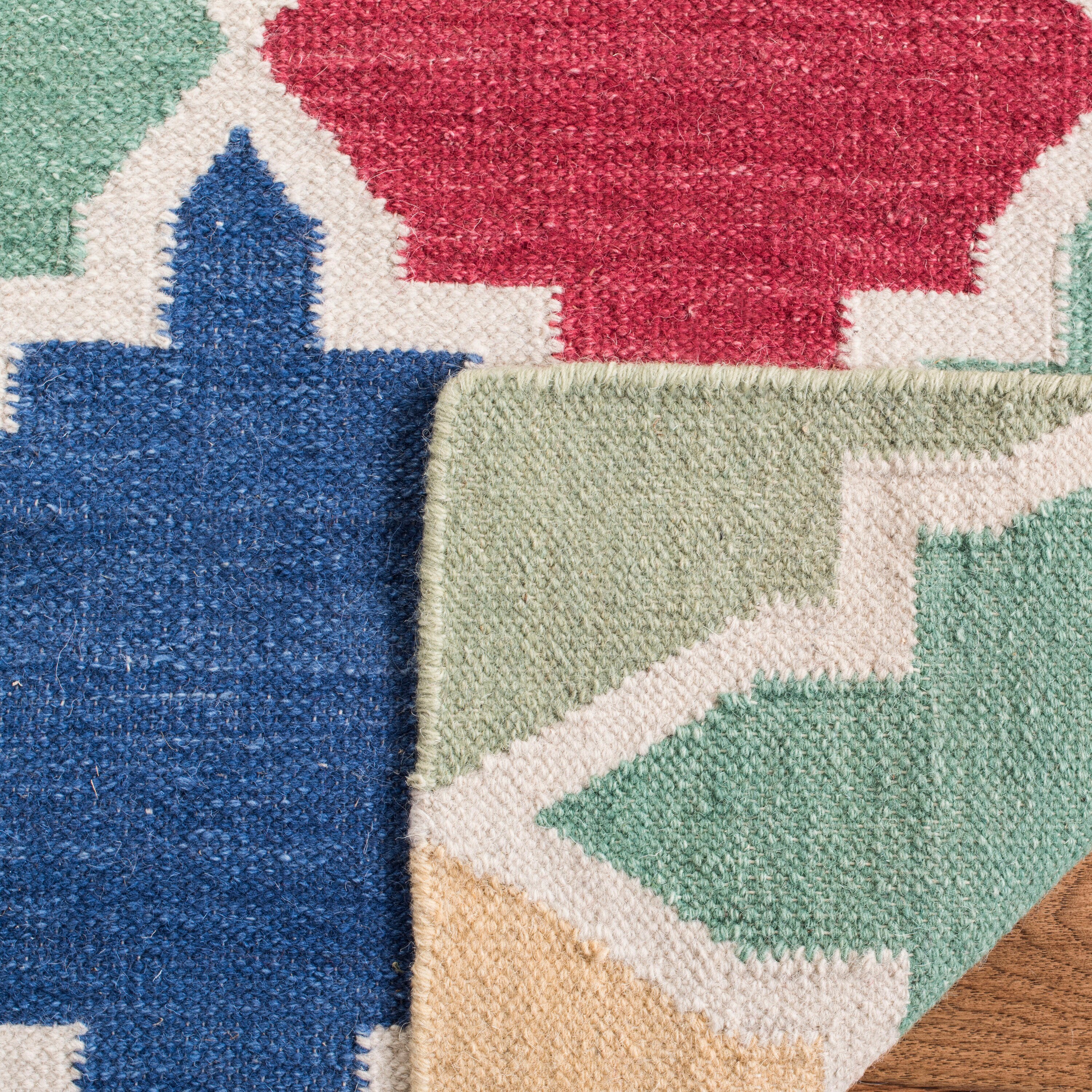 Safavieh DHU561A-6SQ rugs - View #5