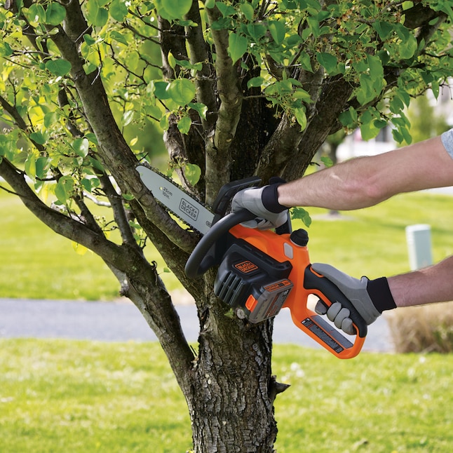 BLACK+DECKER 20-volt Max 10-in Battery 2 Ah Chainsaw (Battery and Charger  Included) in the Chainsaws department at