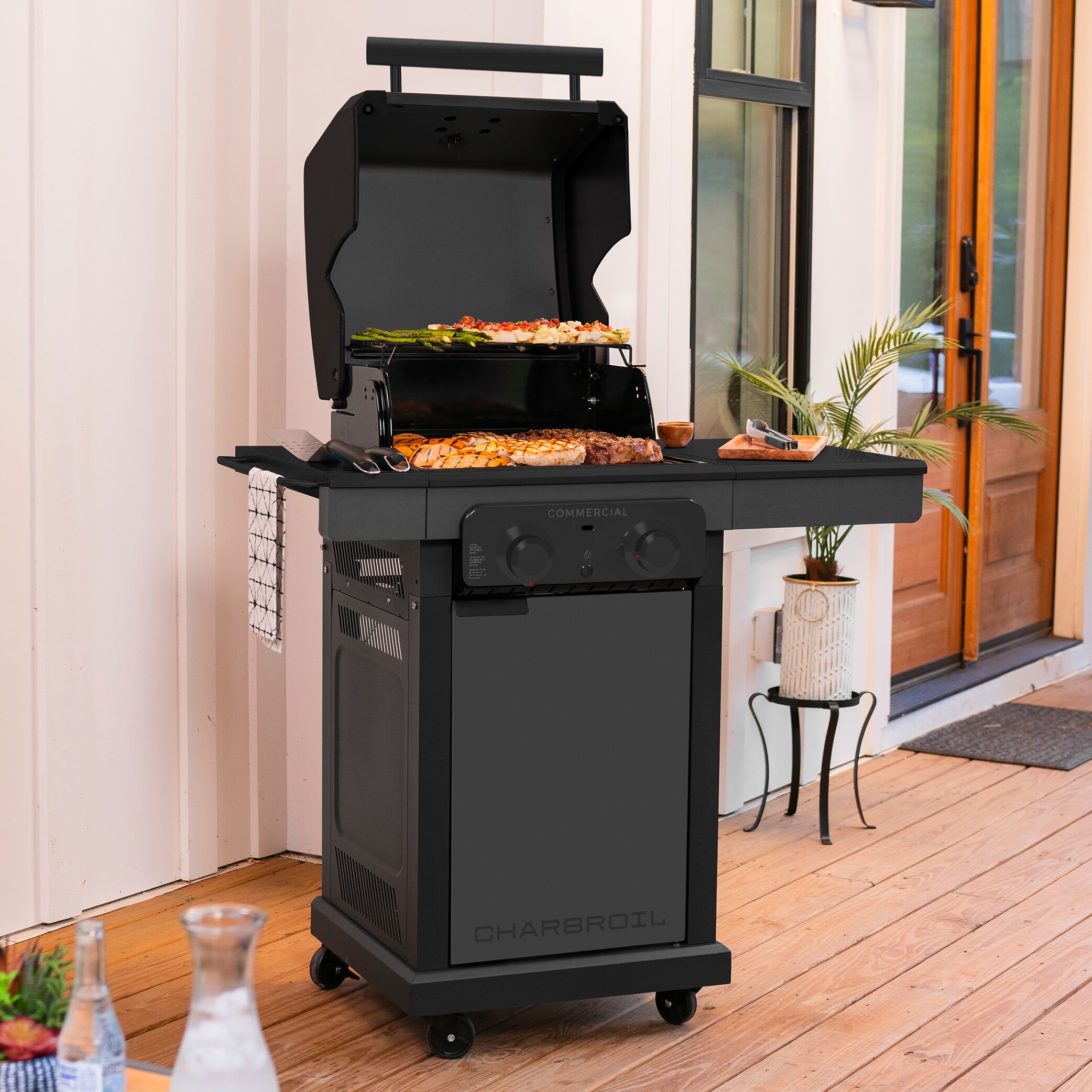 Charbroil 463658024 Gas-Grill - View #9