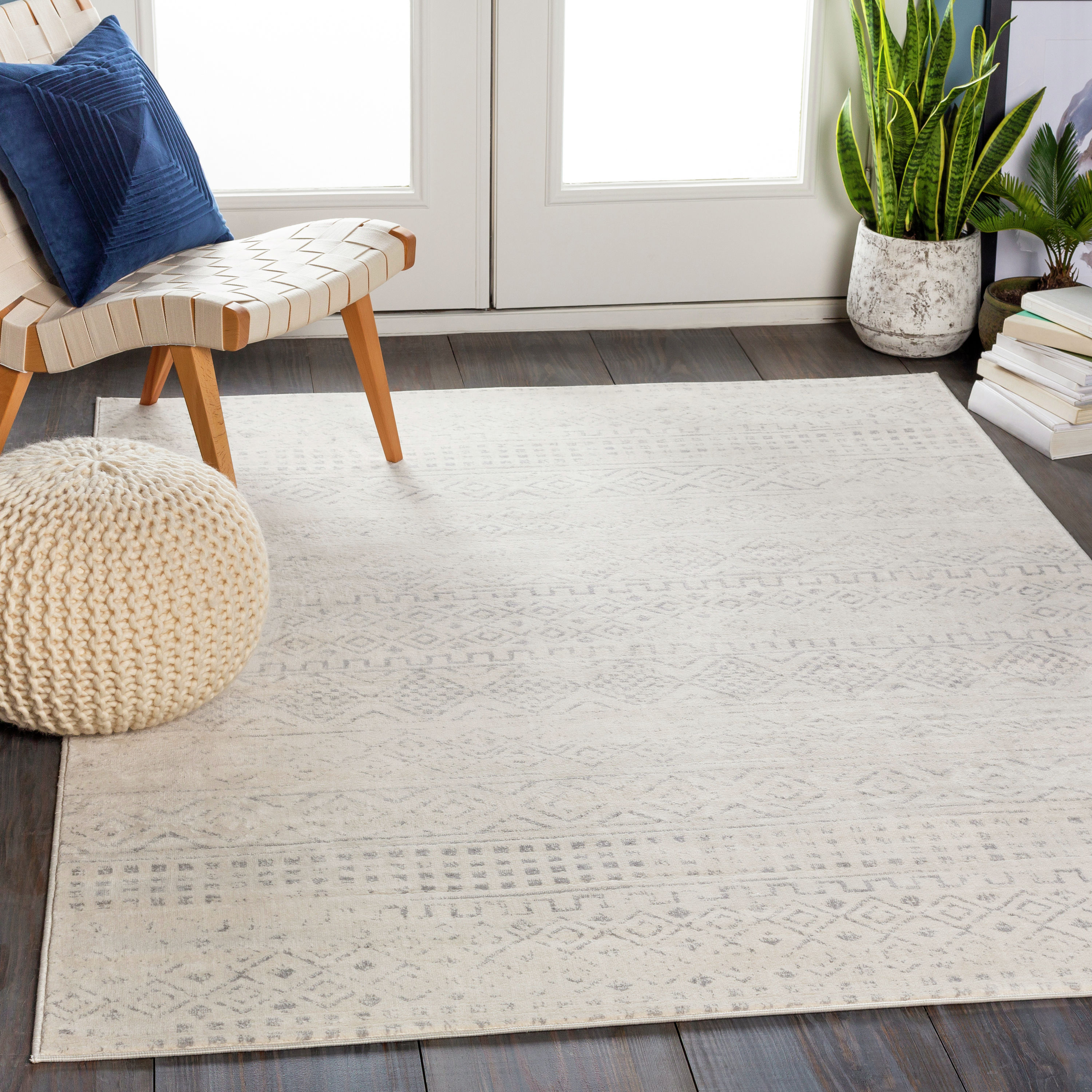 Livabliss ROM2341-23 Roma 2 x 3 (ft) Polypropylene Medium Gray Rectangular Indoor Solid Global Area rug