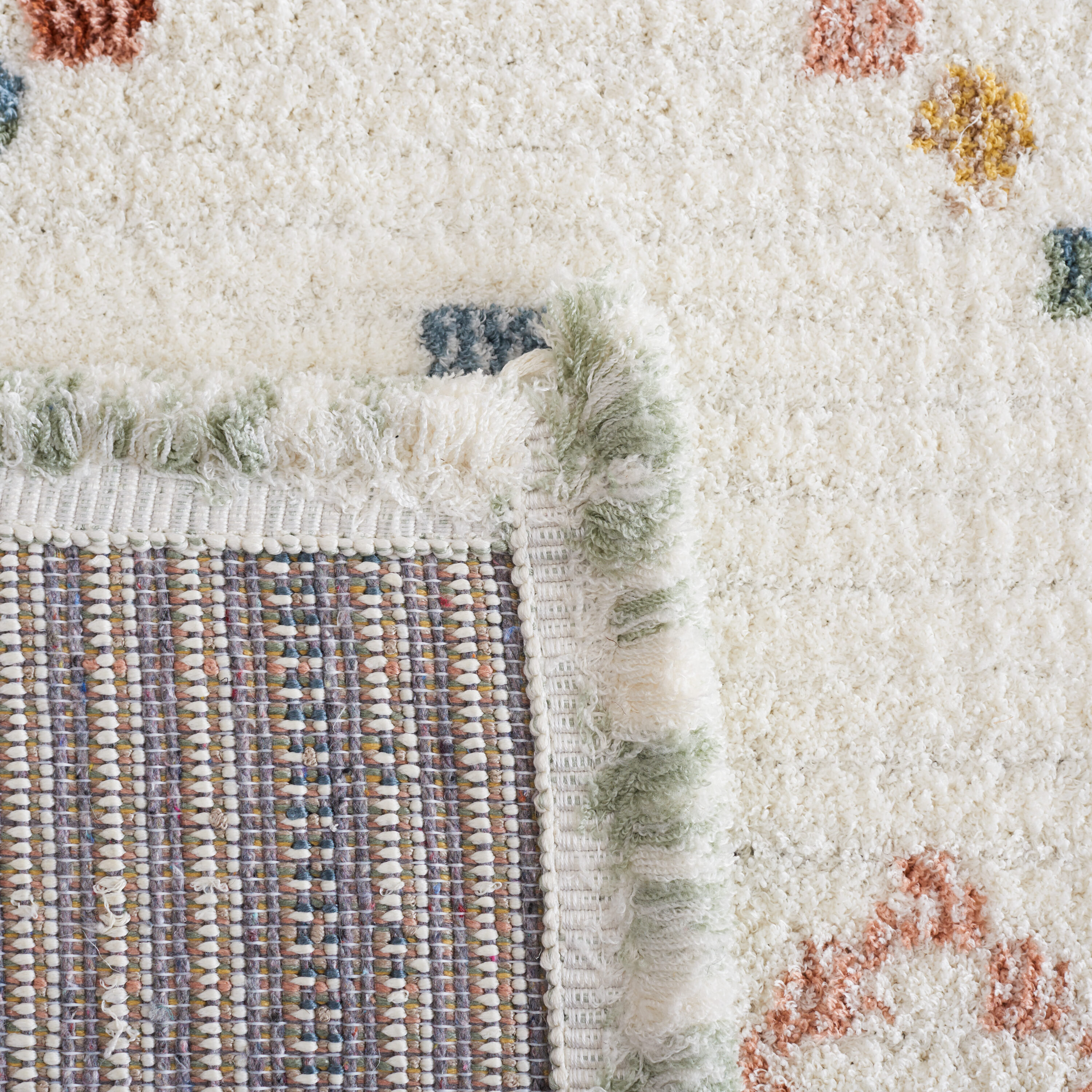 Safavieh MRK612A-4 rugs - View #3