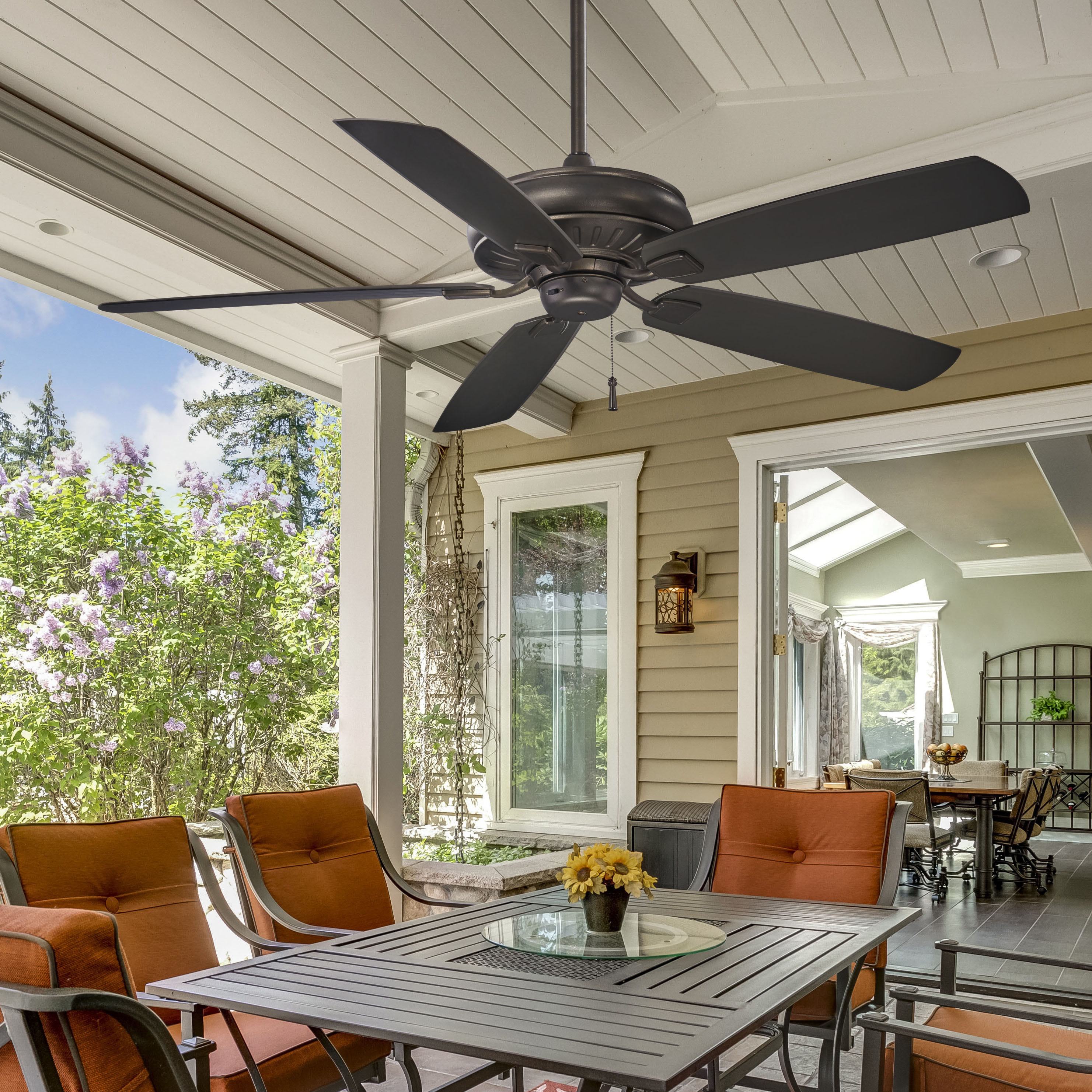 Indoor/Outdoor Ceiling Fan outlet