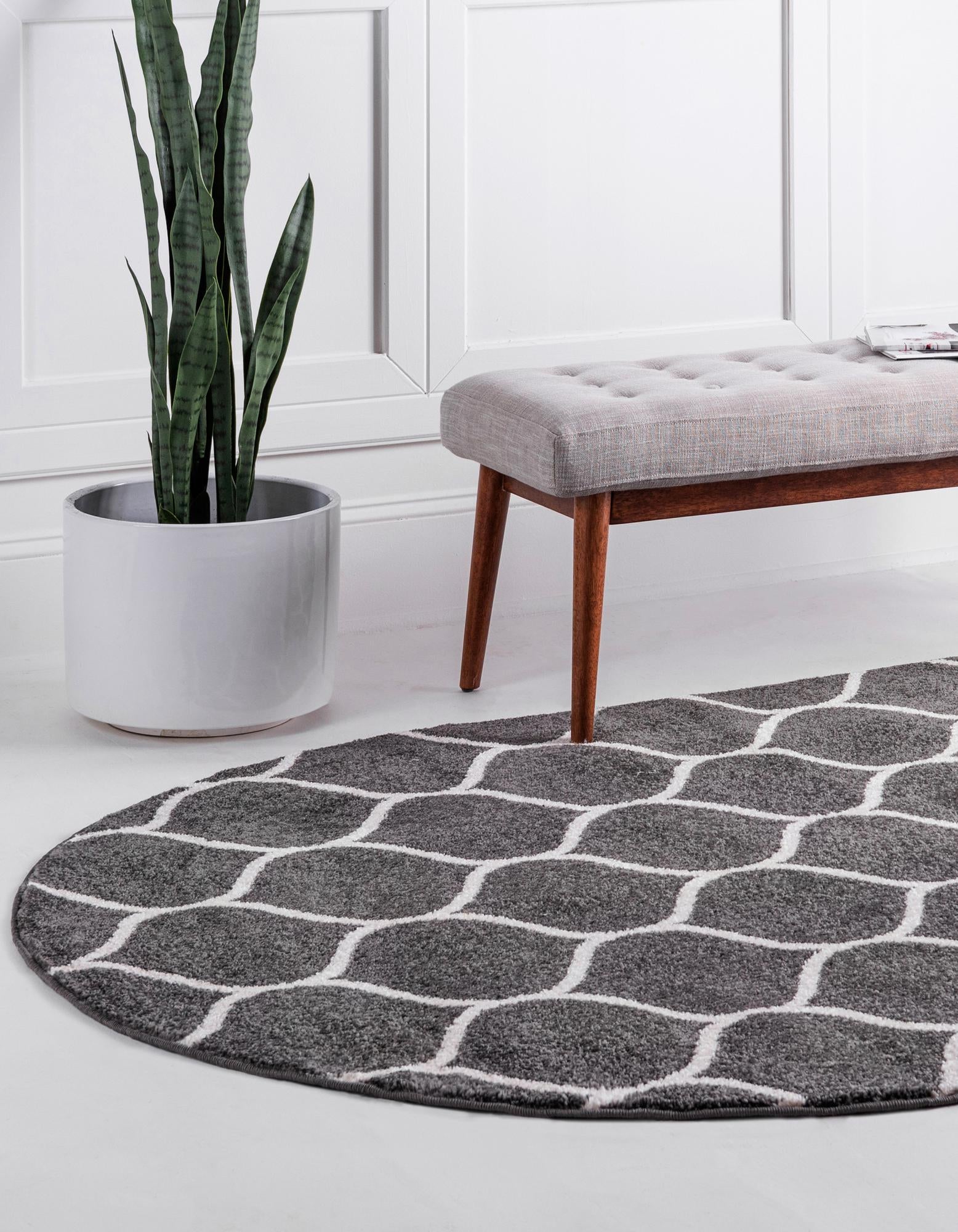 Unique Loom 3151639 Trellis Frieze 4 x 6 (ft) Loomed Polypropylene Dark Gray Oval Indoor Trellis Area rug