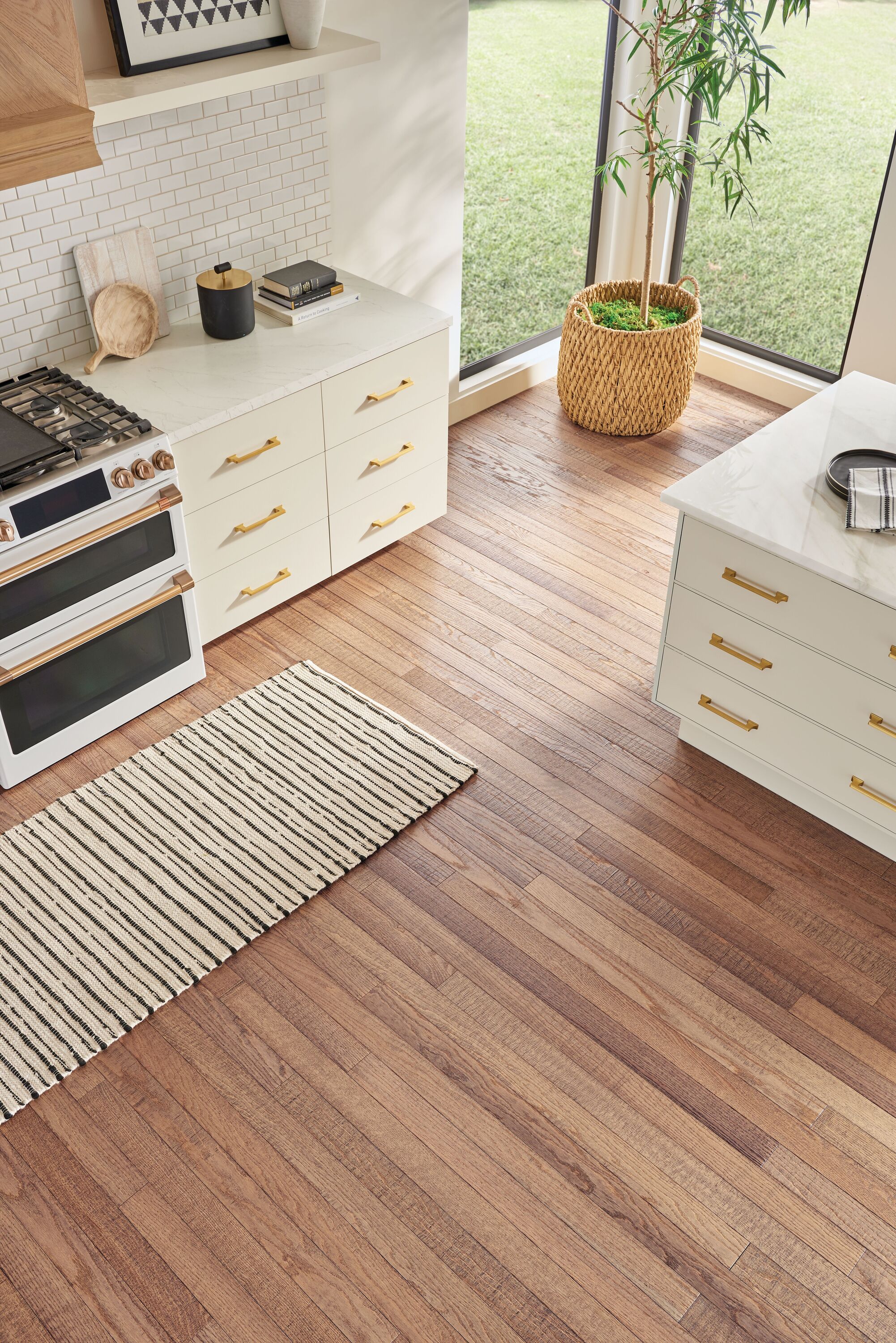 Bruce WLBRBL35EK14XEE Hardwood-Flooring-Samples - View #5