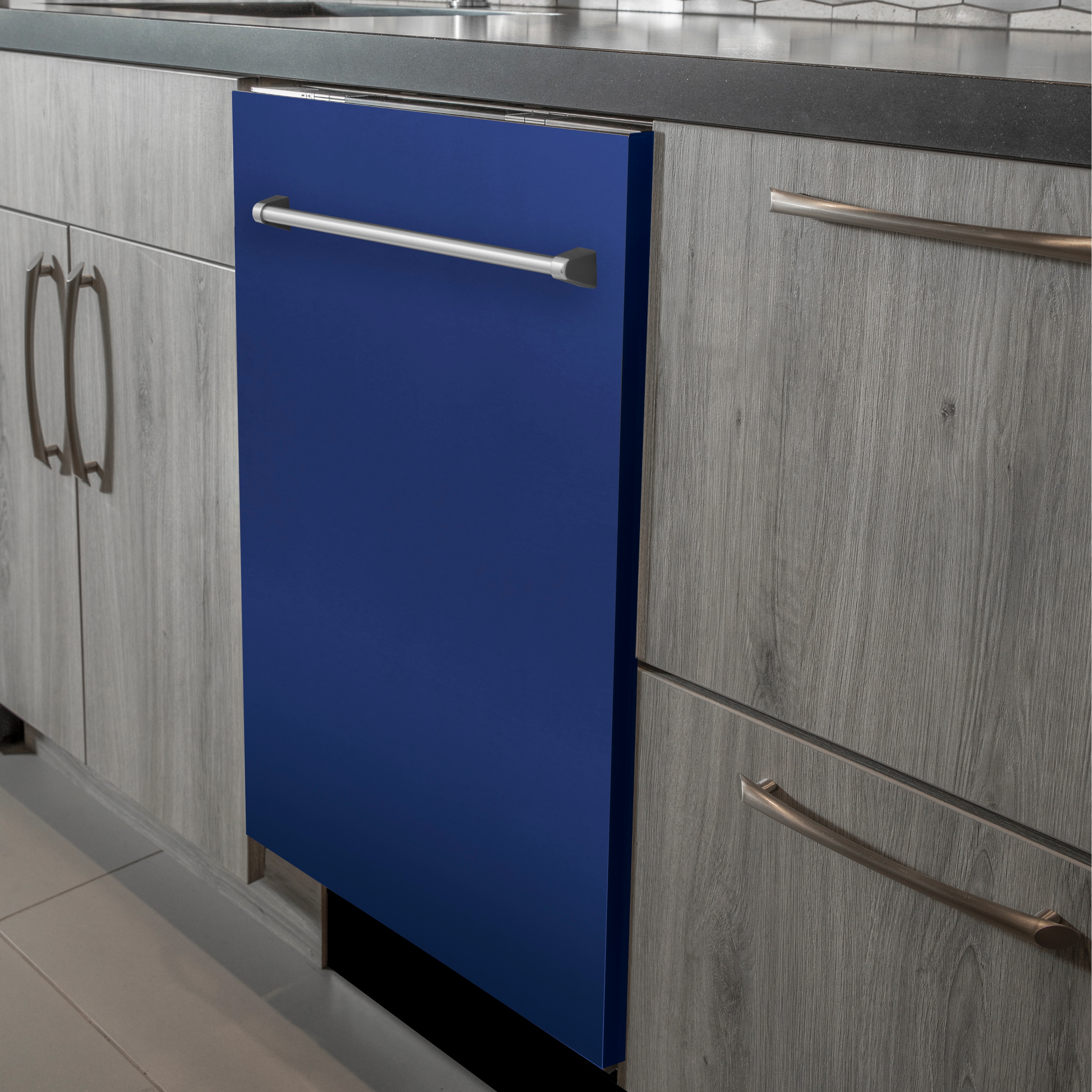 ZLINE KITCHEN & BATH DW-BM-24 Builtin-Dish - View #8