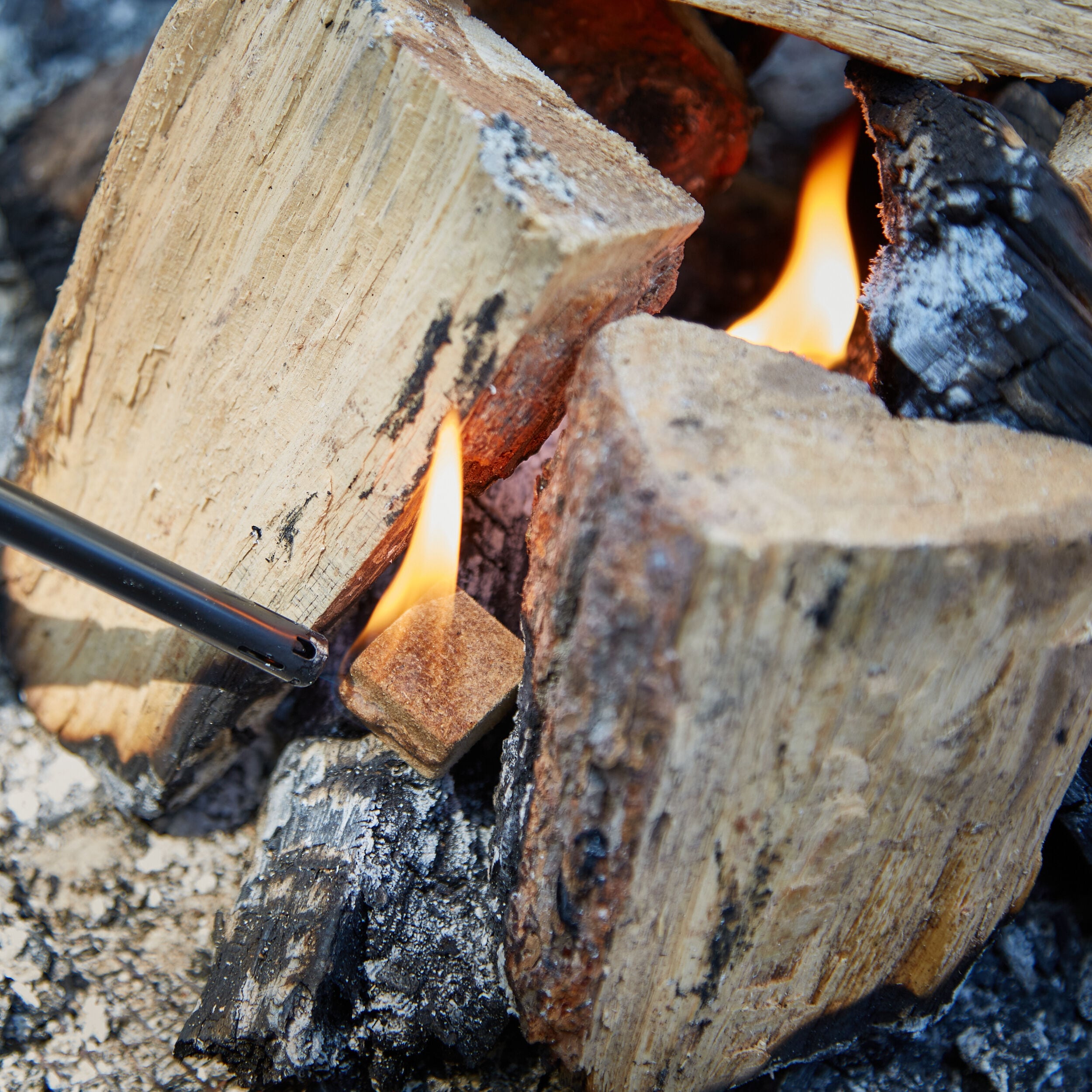Kona Flash/Fire Fire Starter Cubes - Natural 144 pcs for BBQ