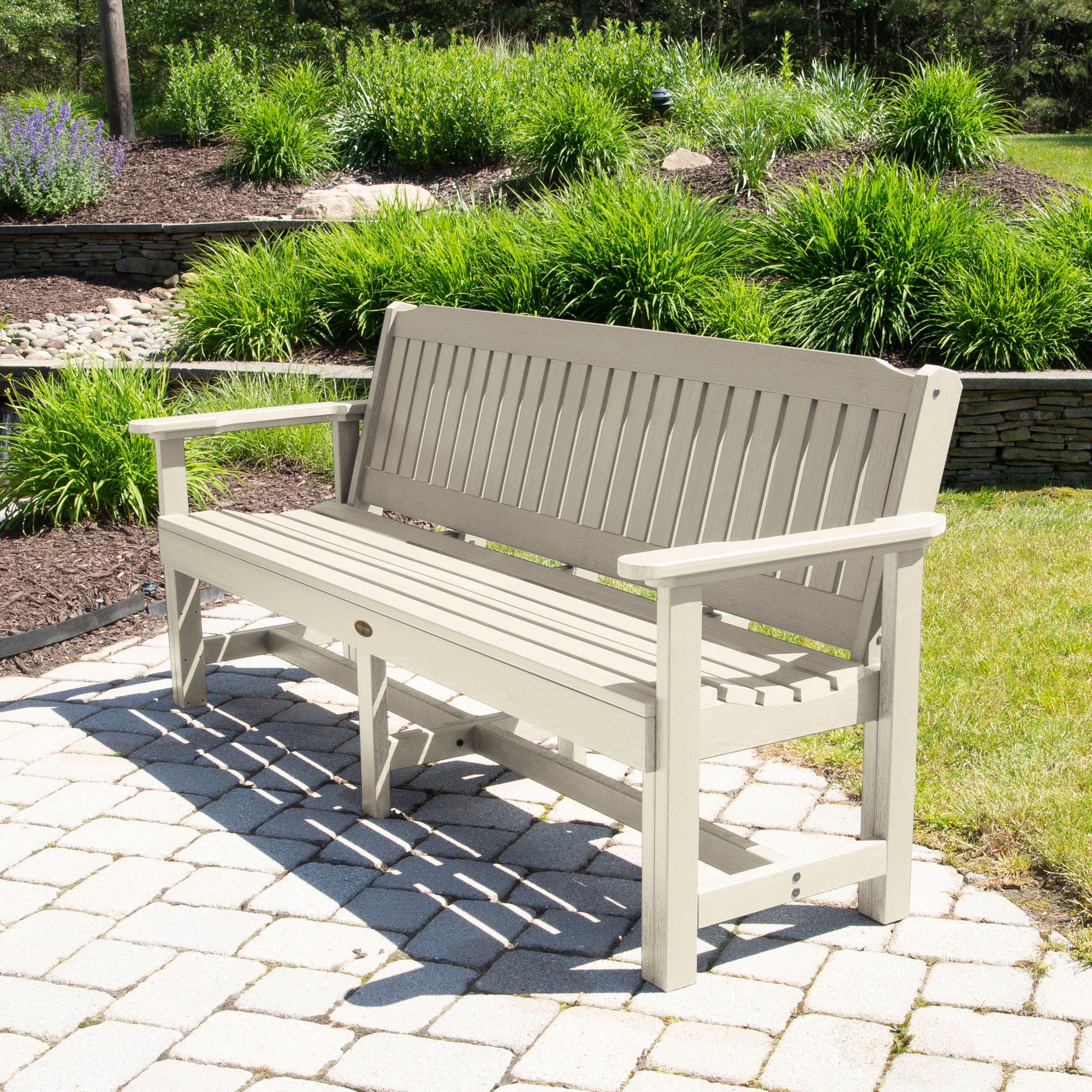 highwood CM-BENSQ62-WAE benches - View #5