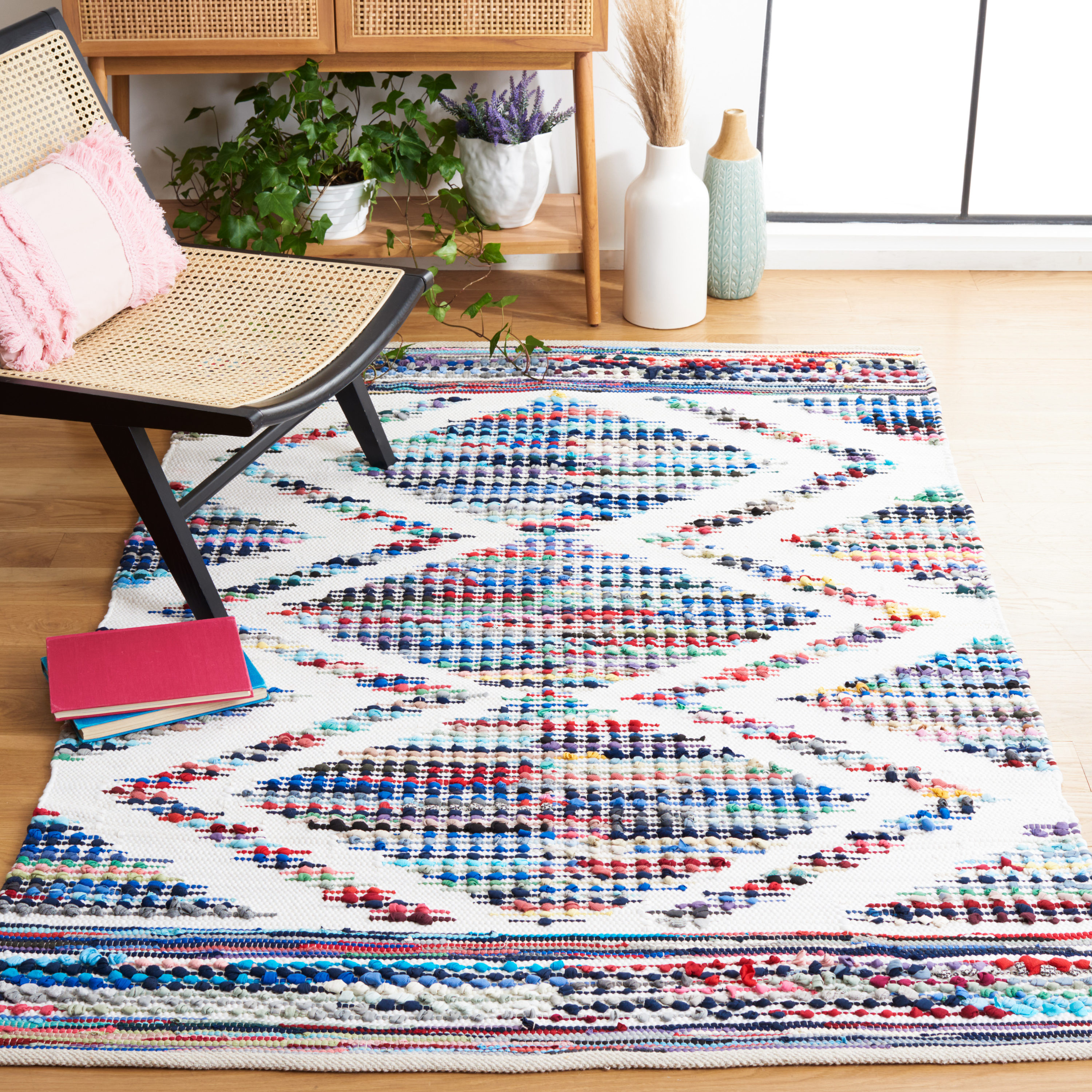 Ivory Coastal Essence Handwoven Cotton & Synthetic 8' x 10' Rug