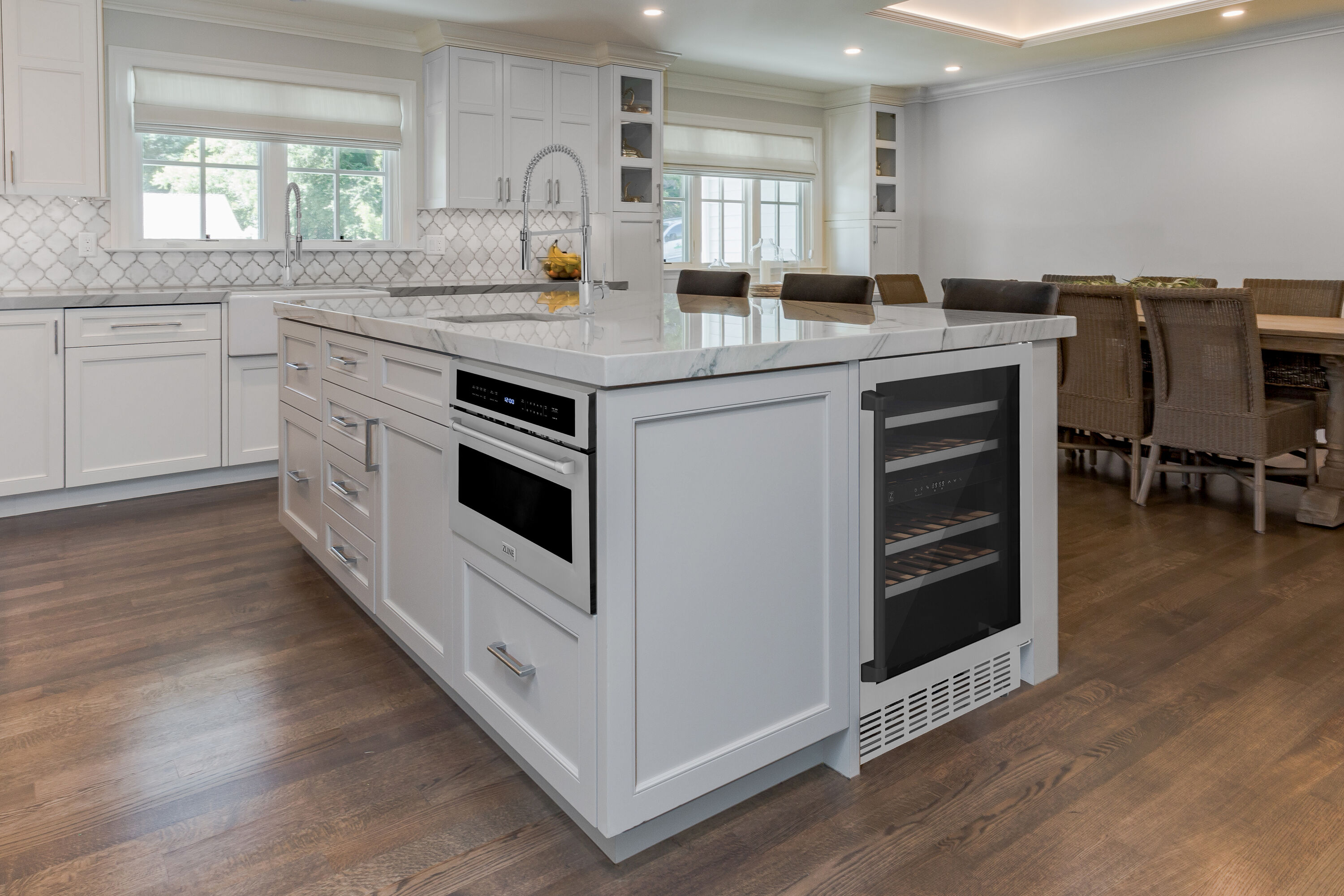 ZLINE KITCHEN & BATH RWVZ-UD-24-MB Wine-Chillers - View #9
