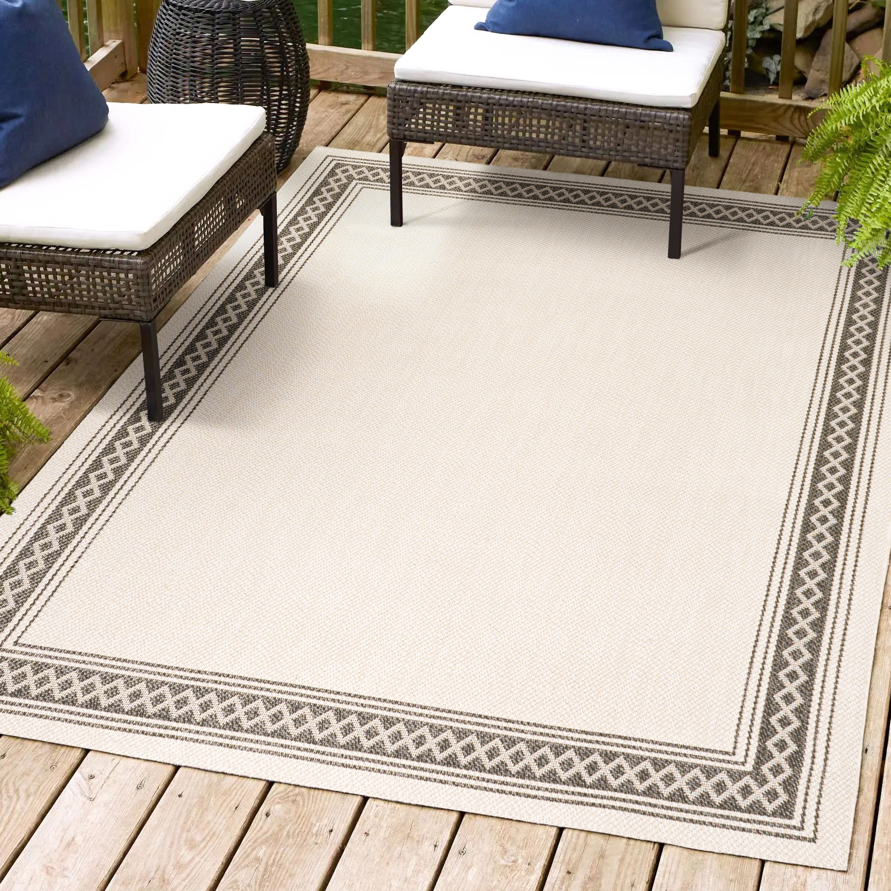 Lucia Modern Diamond Border Cream/Black 8' x 10' Indoor/Outdoor Rug
