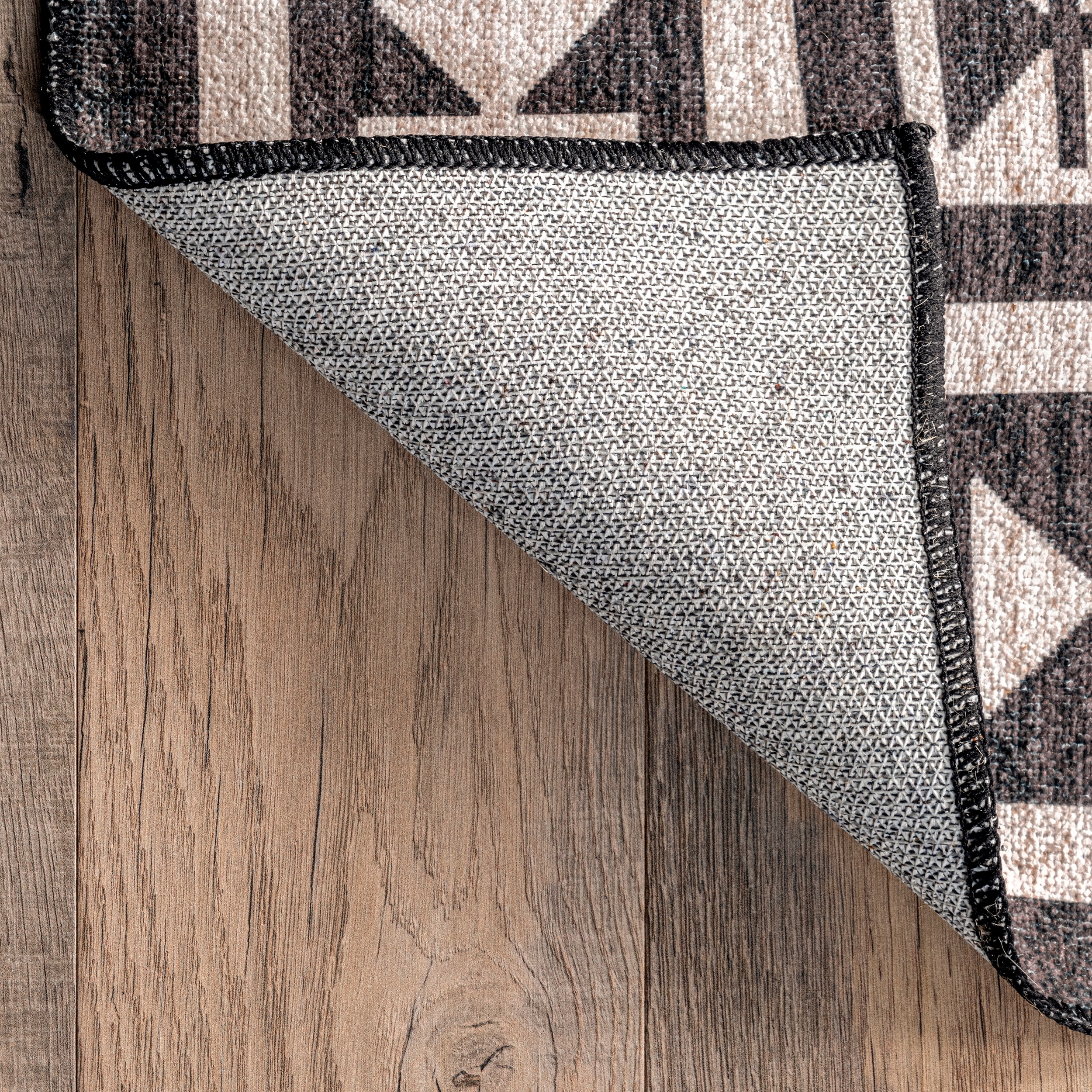 Beige Southwestern Medallion 8' x 10' Washable Area Rug