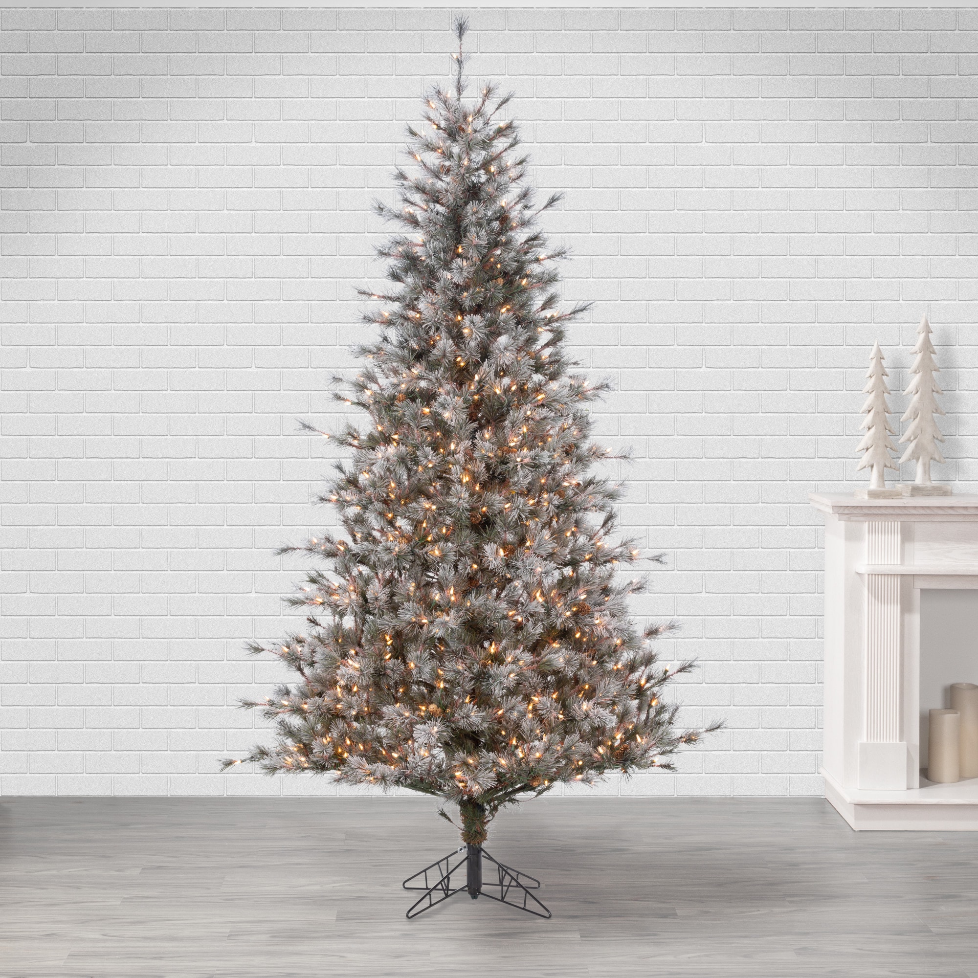 Scotch Pine 7.5' Pre-Lit Outdoor Christmas Tree with White Lights