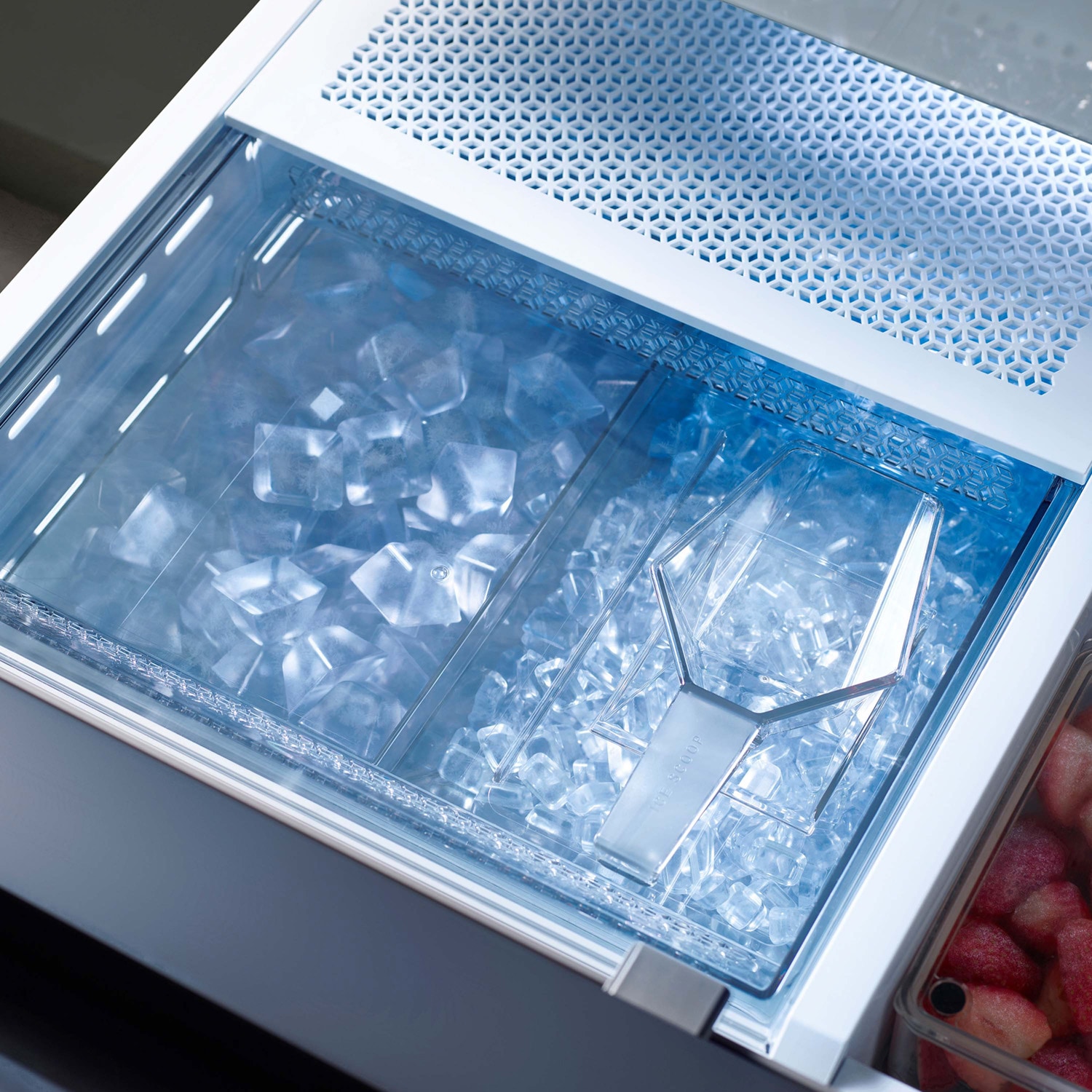 Samsung RF23BB8900QK French-Door-Refrigerators - View #10
