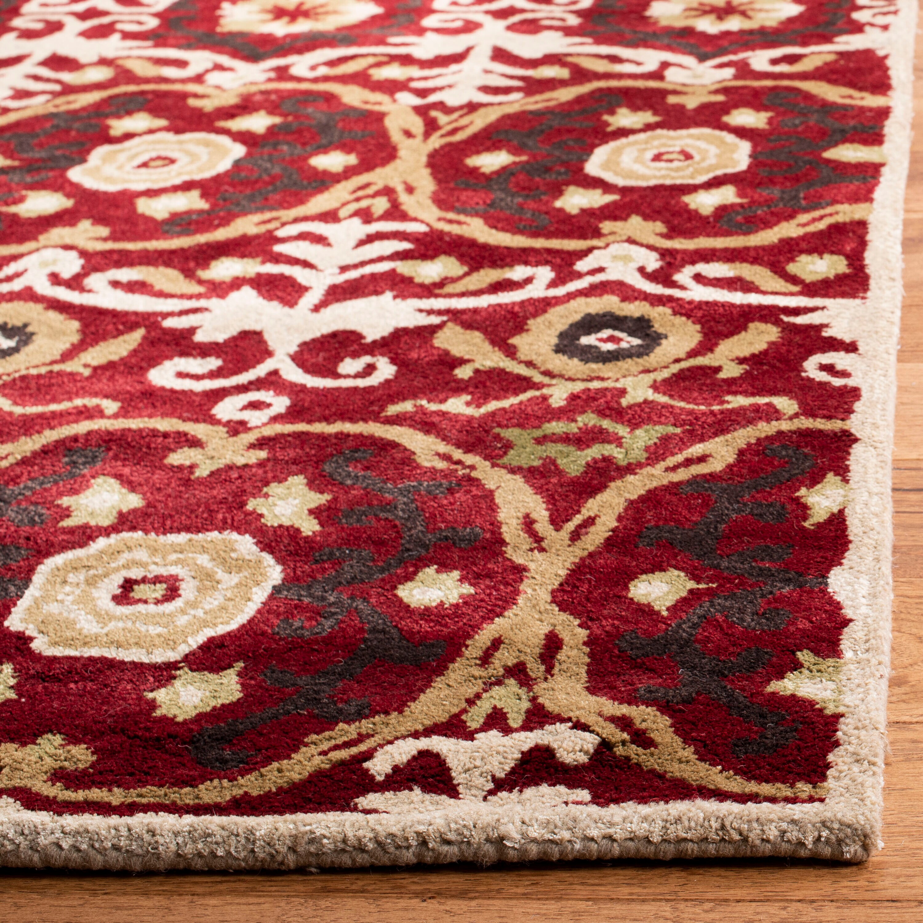 Safavieh SOH446B-5 rugs - View #4