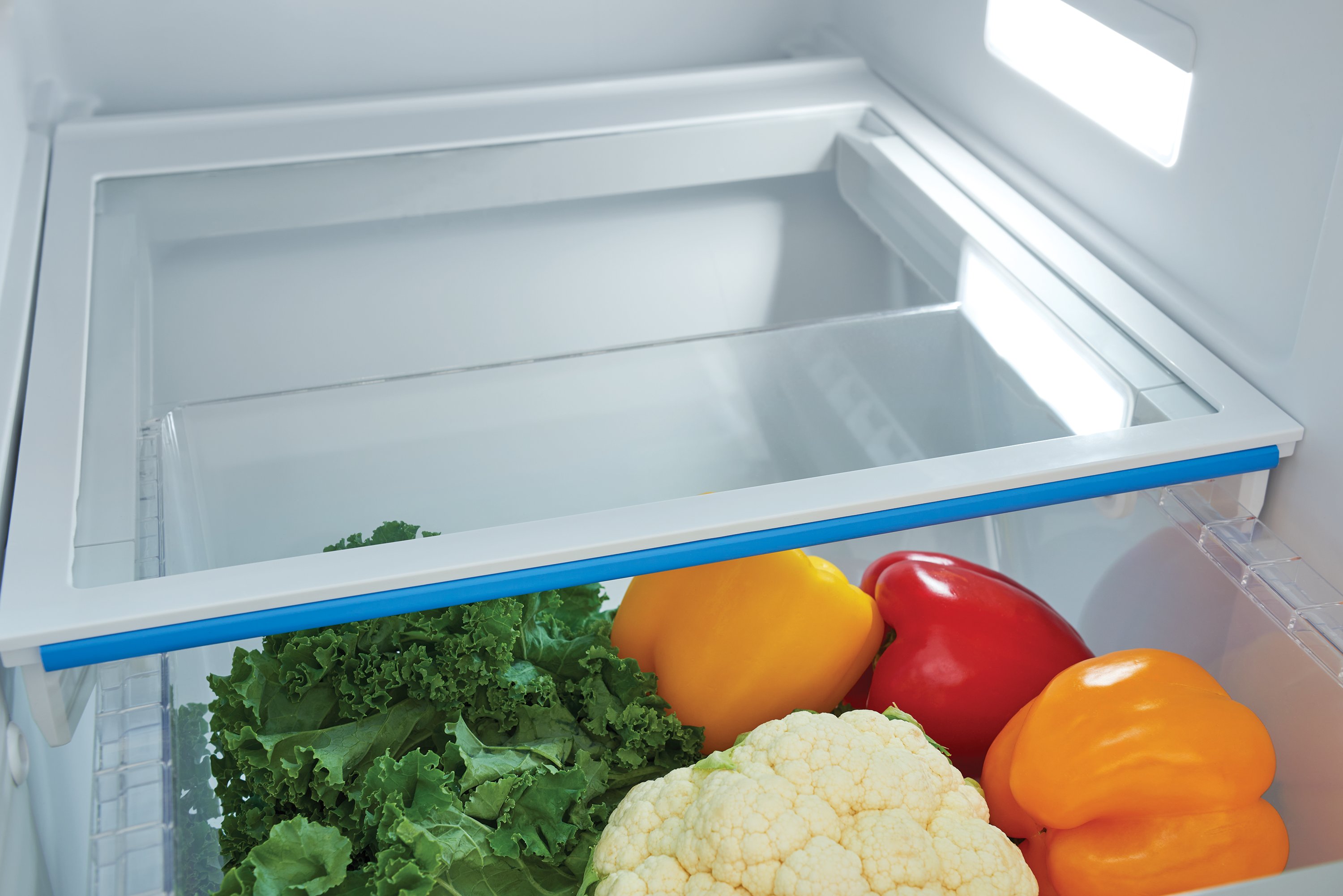 Frigidaire Gallery GRSN2620AF Side-By-Side - View #16