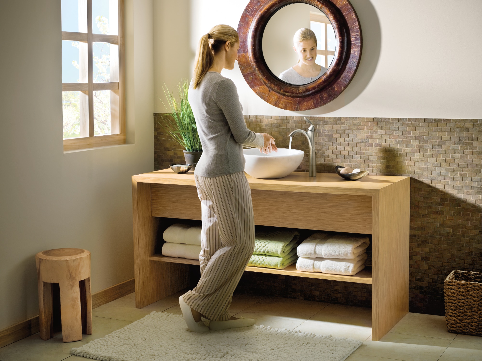 Moen 6400BN Lavatory-Faucets - View #8