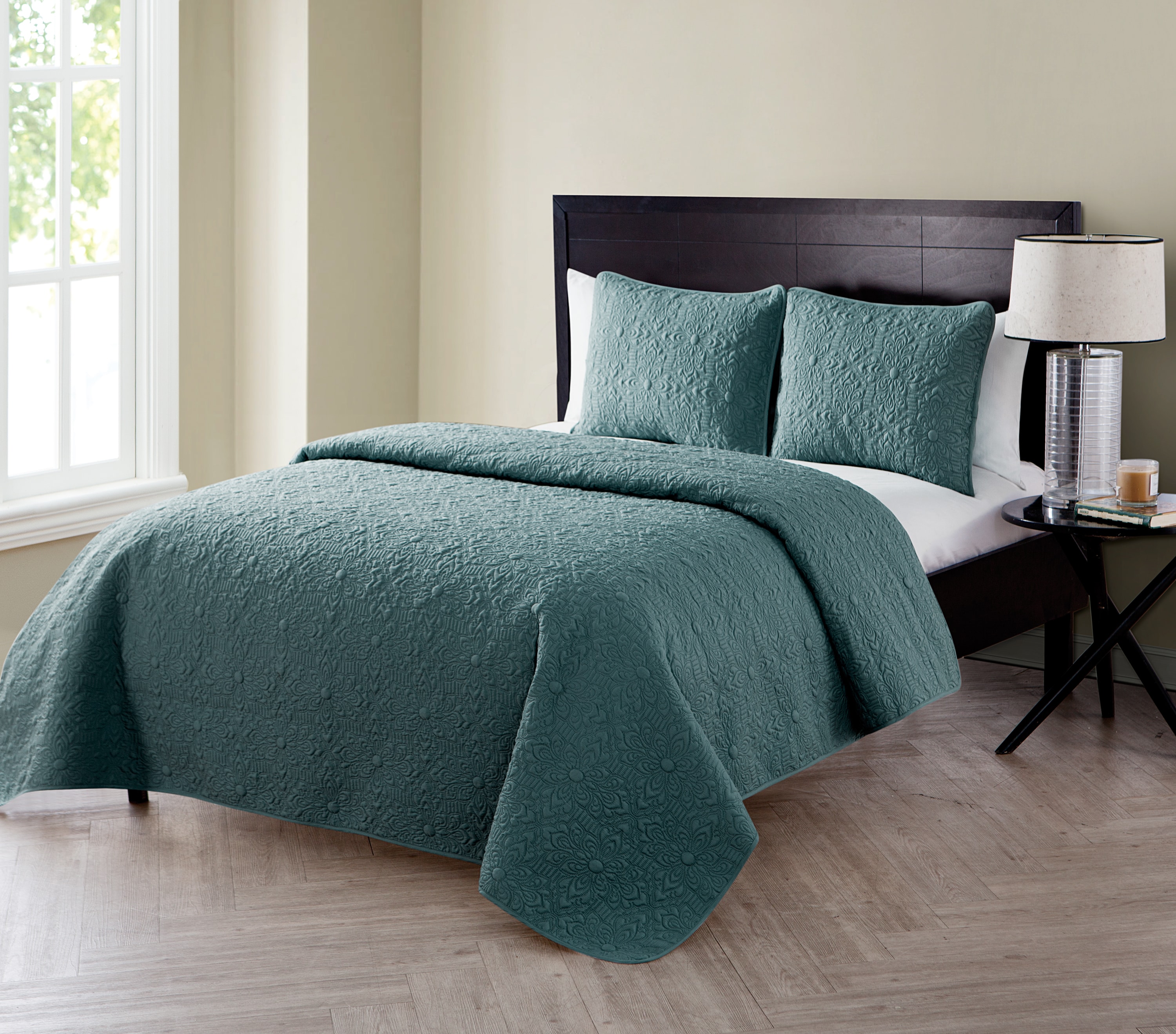 VCNY Home CAR2QTTWININSAGE bedding - View #2