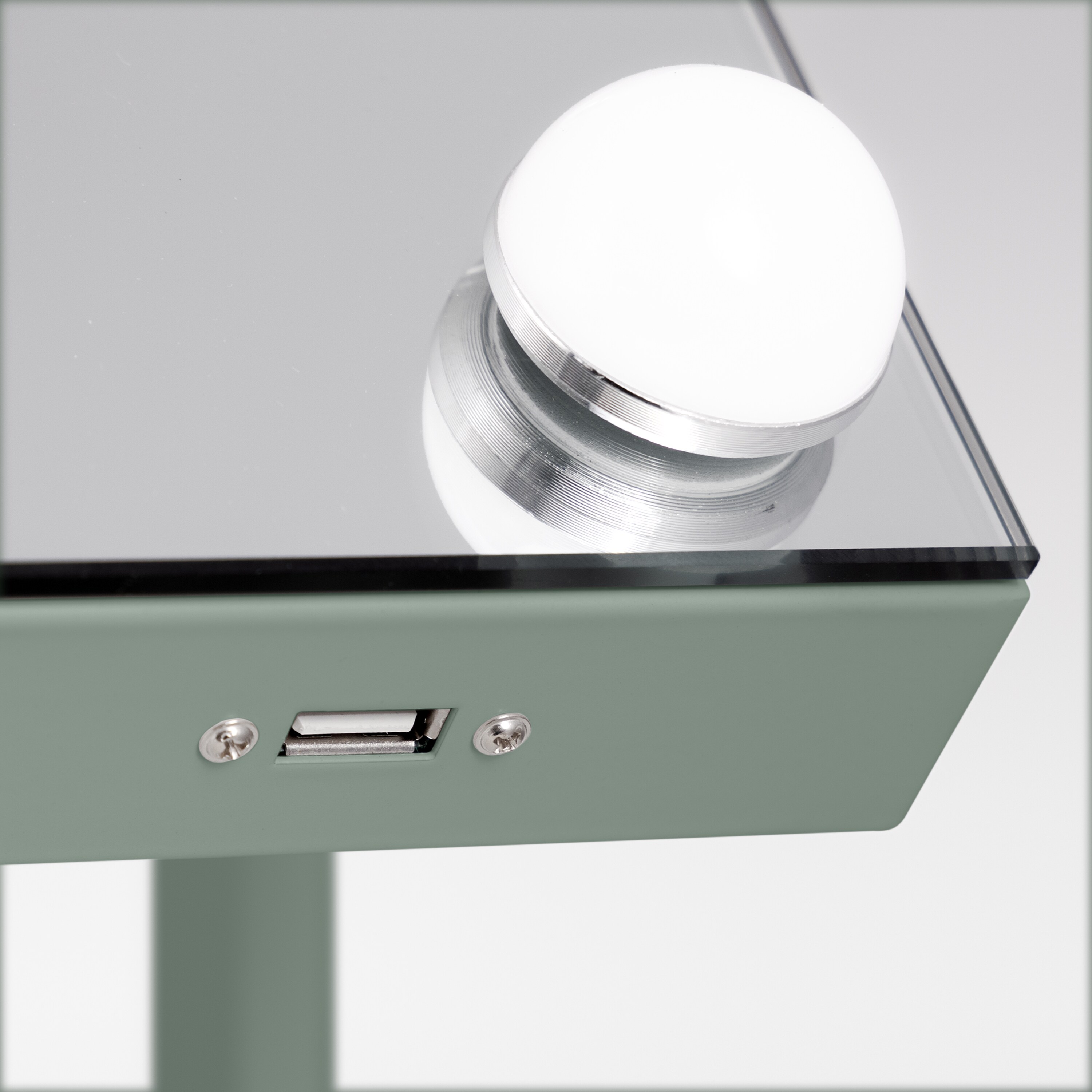 Zadro HL2318DGRN Makeup-Mirrors - View #2