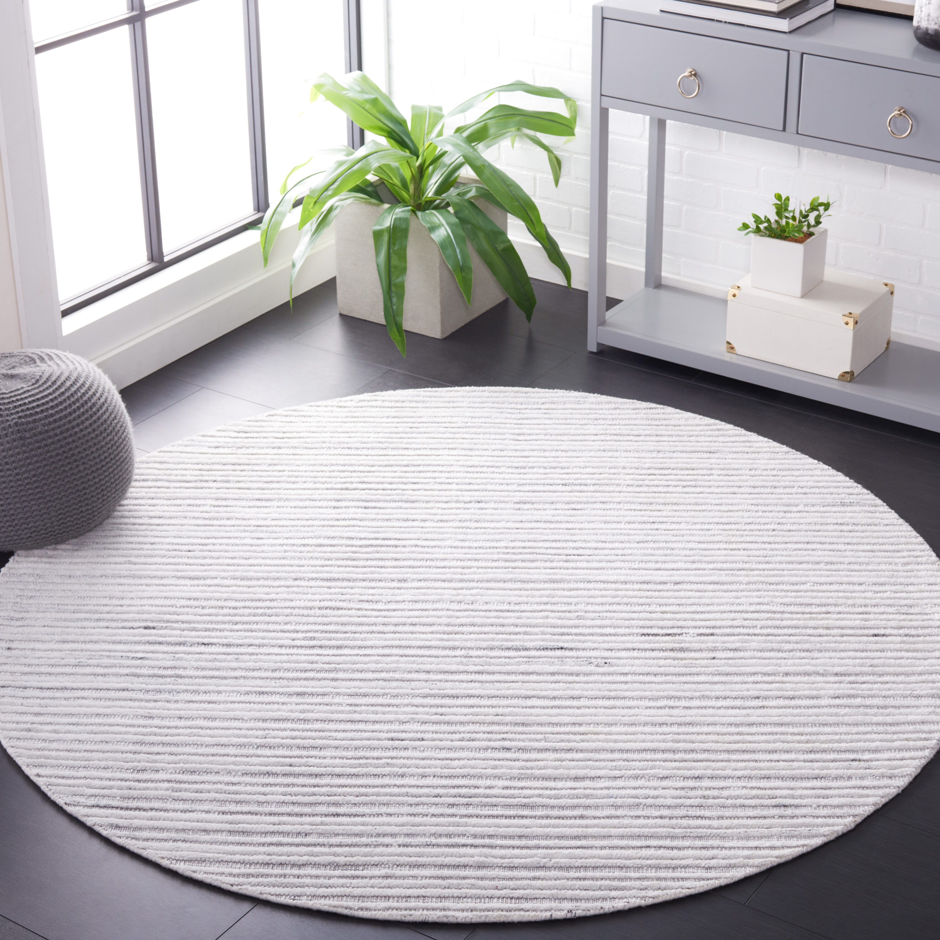  Elements 701 Ivory Contemporary 6ft x 6ft Round Rug
