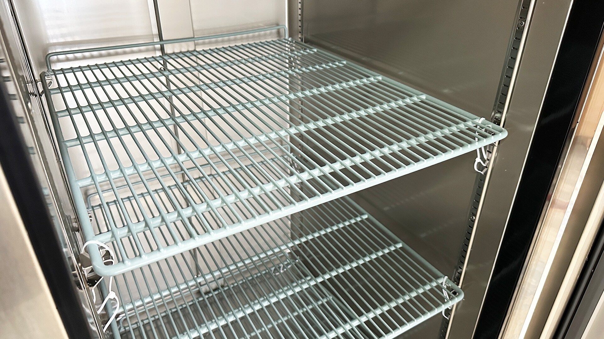 Elite Kitchen Supply E30F Commercial-Freezers - View #9