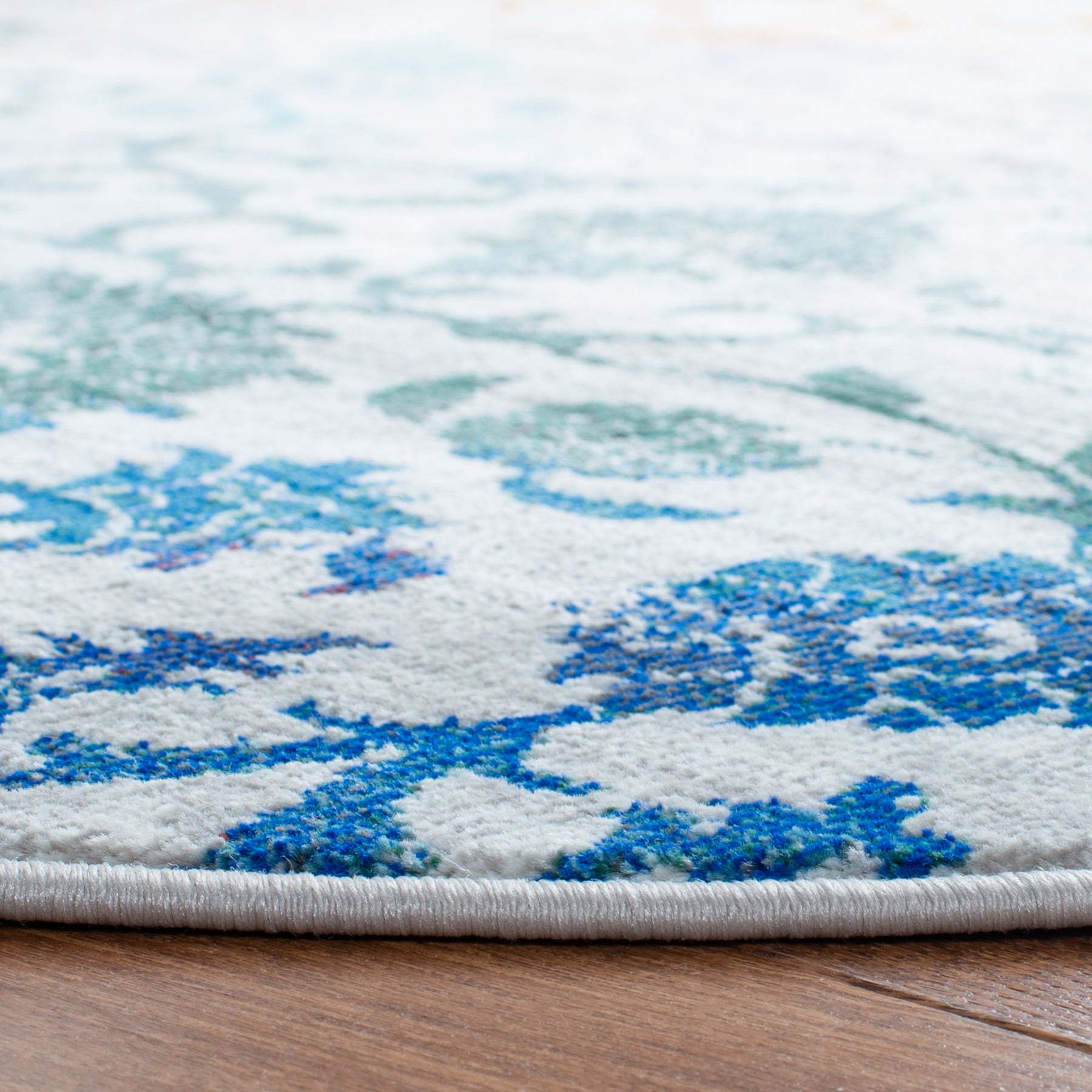Safavieh ARA134F-6R rugs - View #3