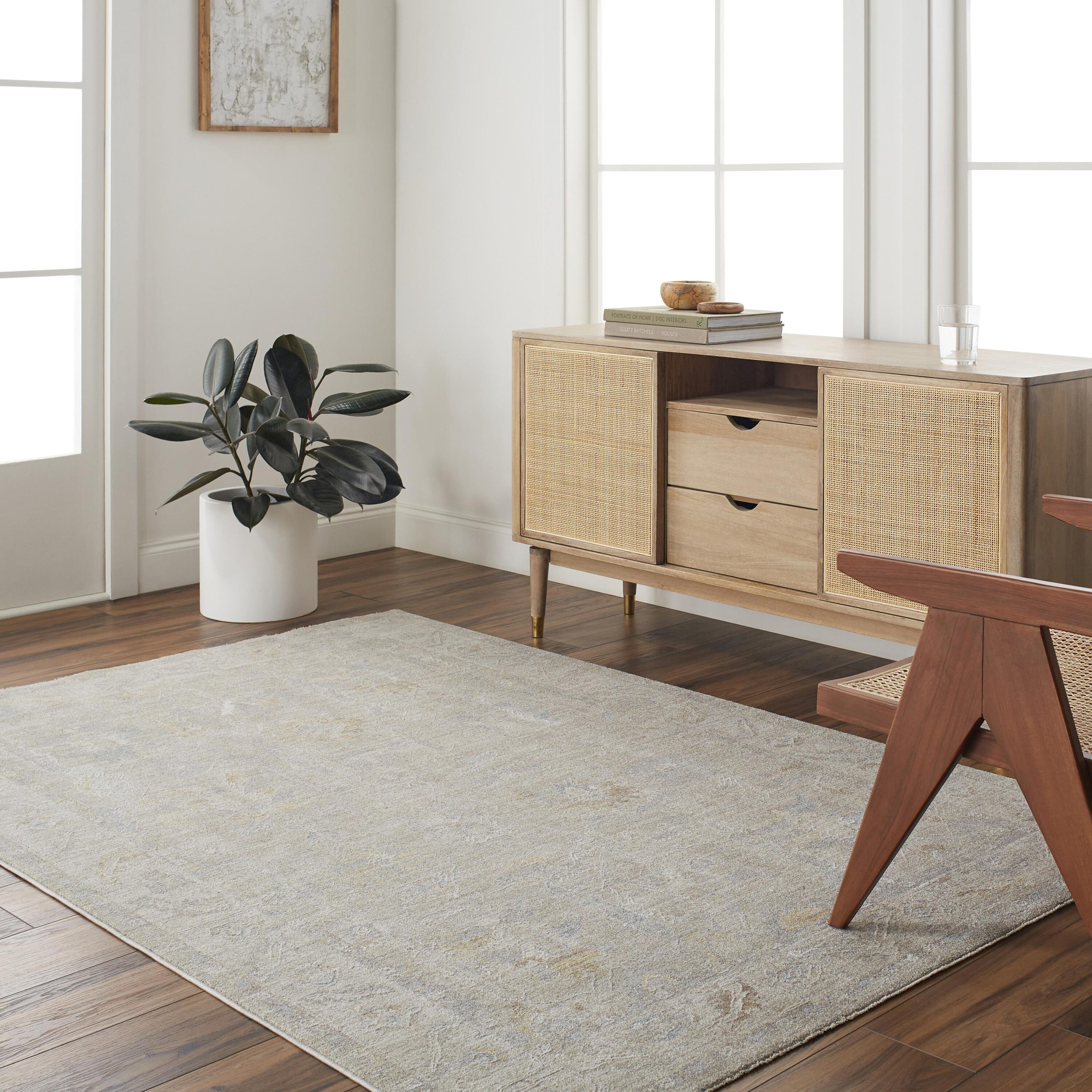 Livabliss AVT2379-23 Avant Garde 2 x 2 (ft) Polyester Black Rectangular Indoor Vintage Area rug