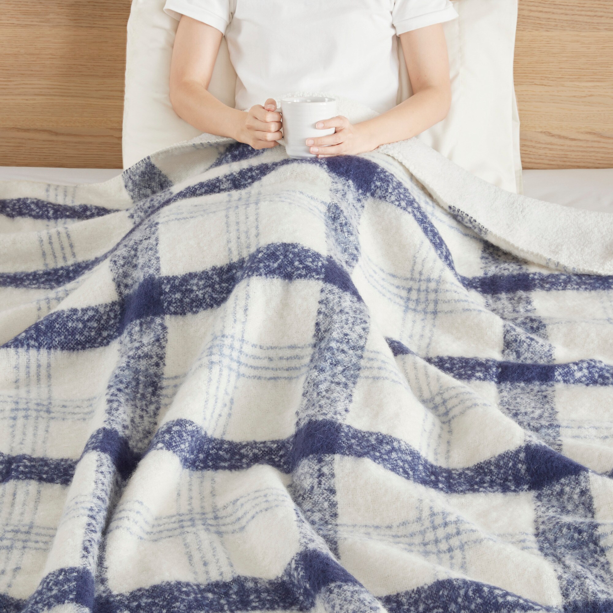 WOOLRICH WR50-3968 Blankets-And-Throws - View #2