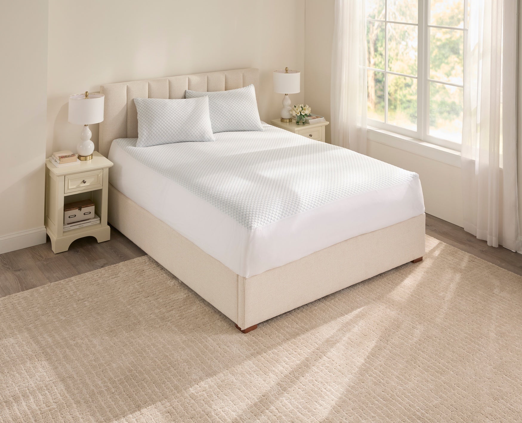 BrylaneHome Cooling Mattress Cover and Pillow Covers Set