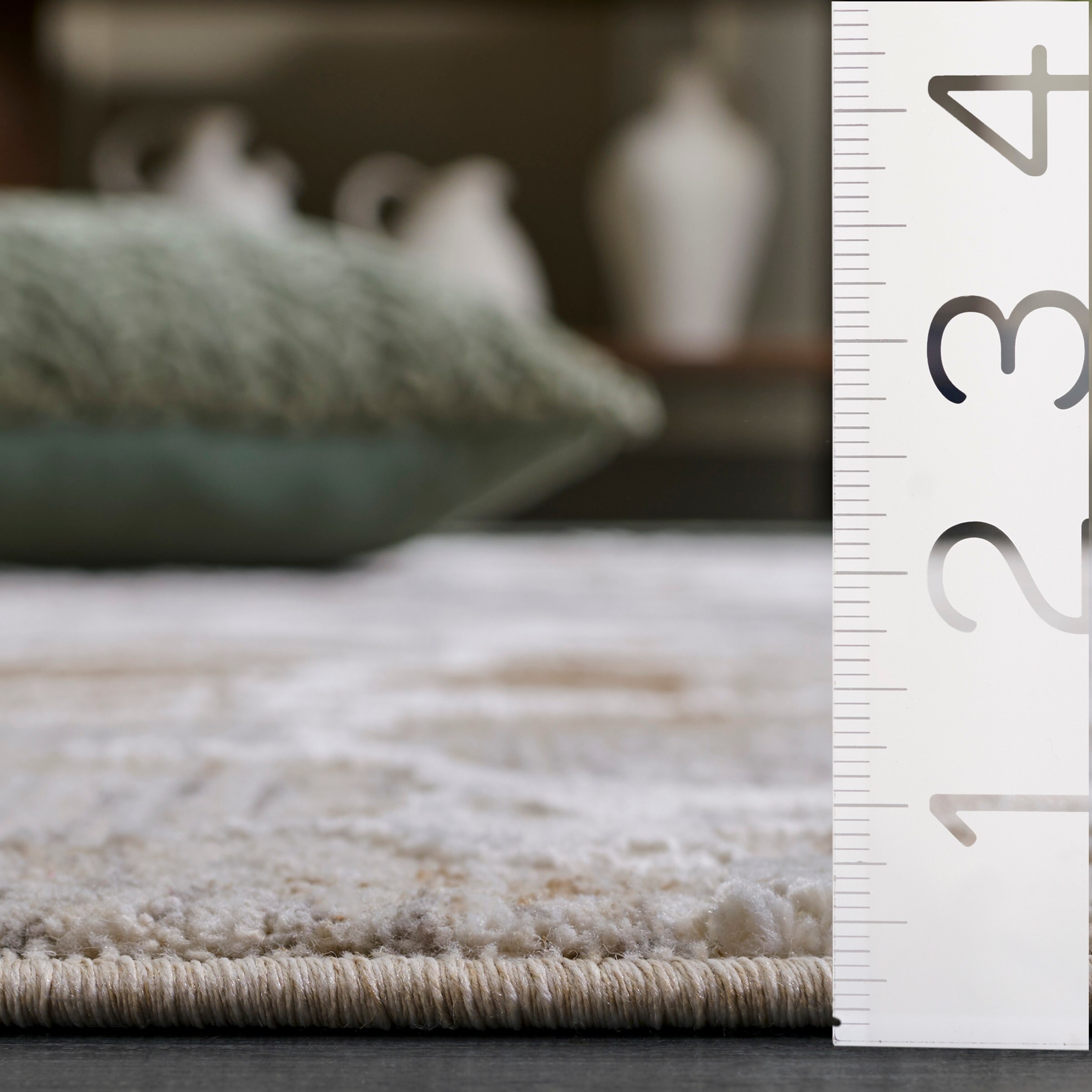Safavieh FINM330B-4 rugs - View #6