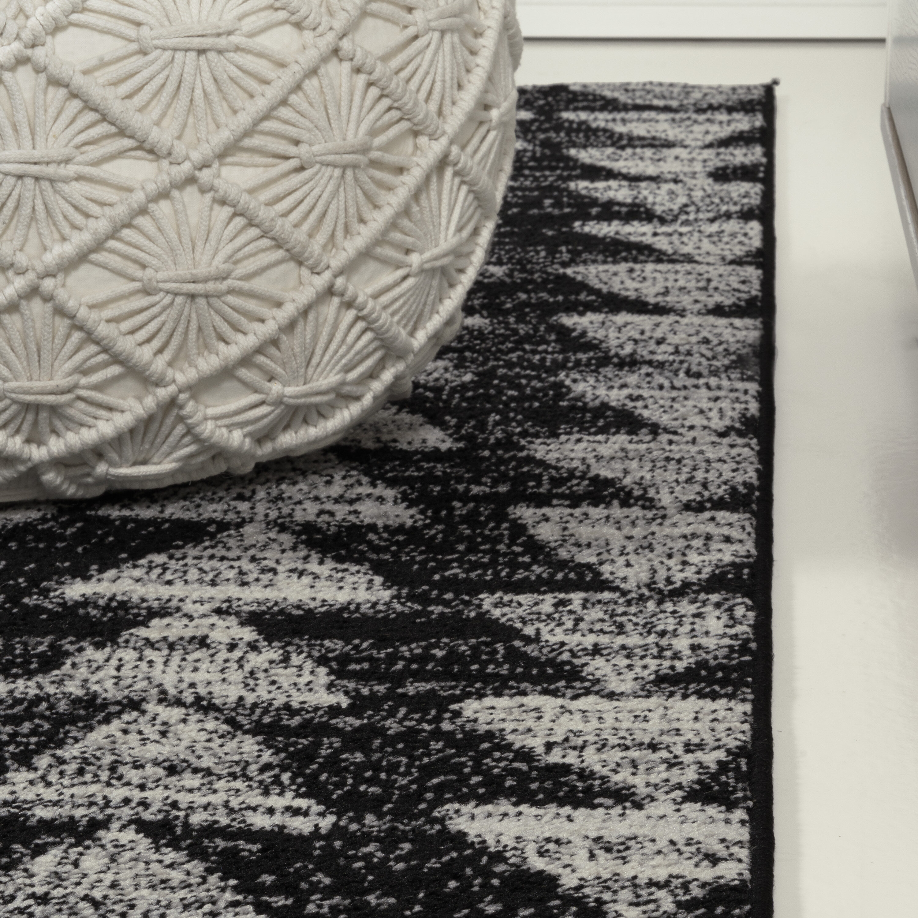 JONATHAN  Y MOH206C-28 rugs - View #9