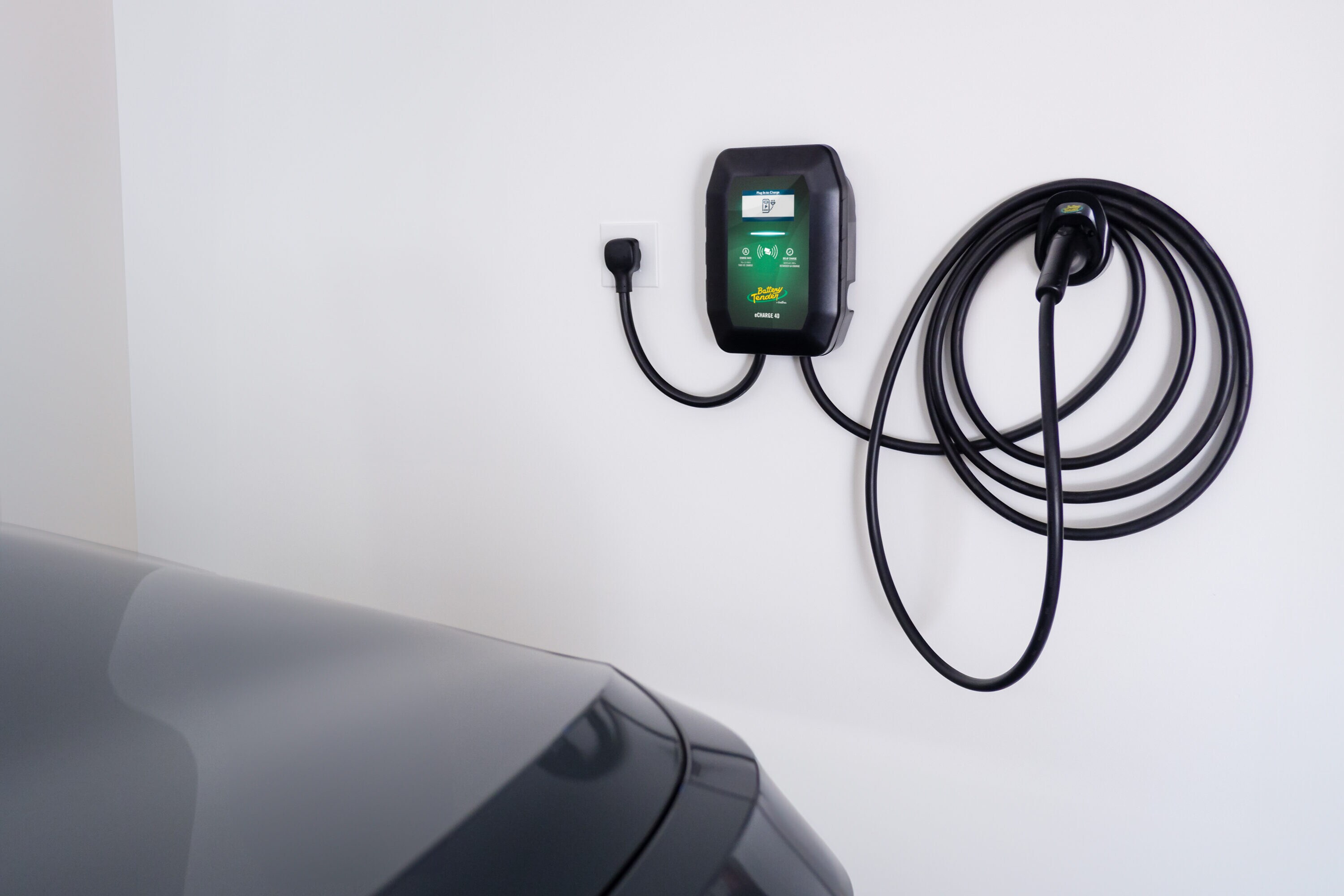 Battery Tender 022-3018-DL-WH Electric-Car-Charging-Stations - View #3