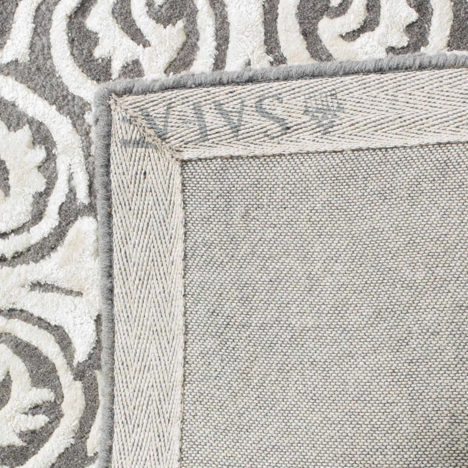 Safavieh GLM568D-6SQ rugs - View #2