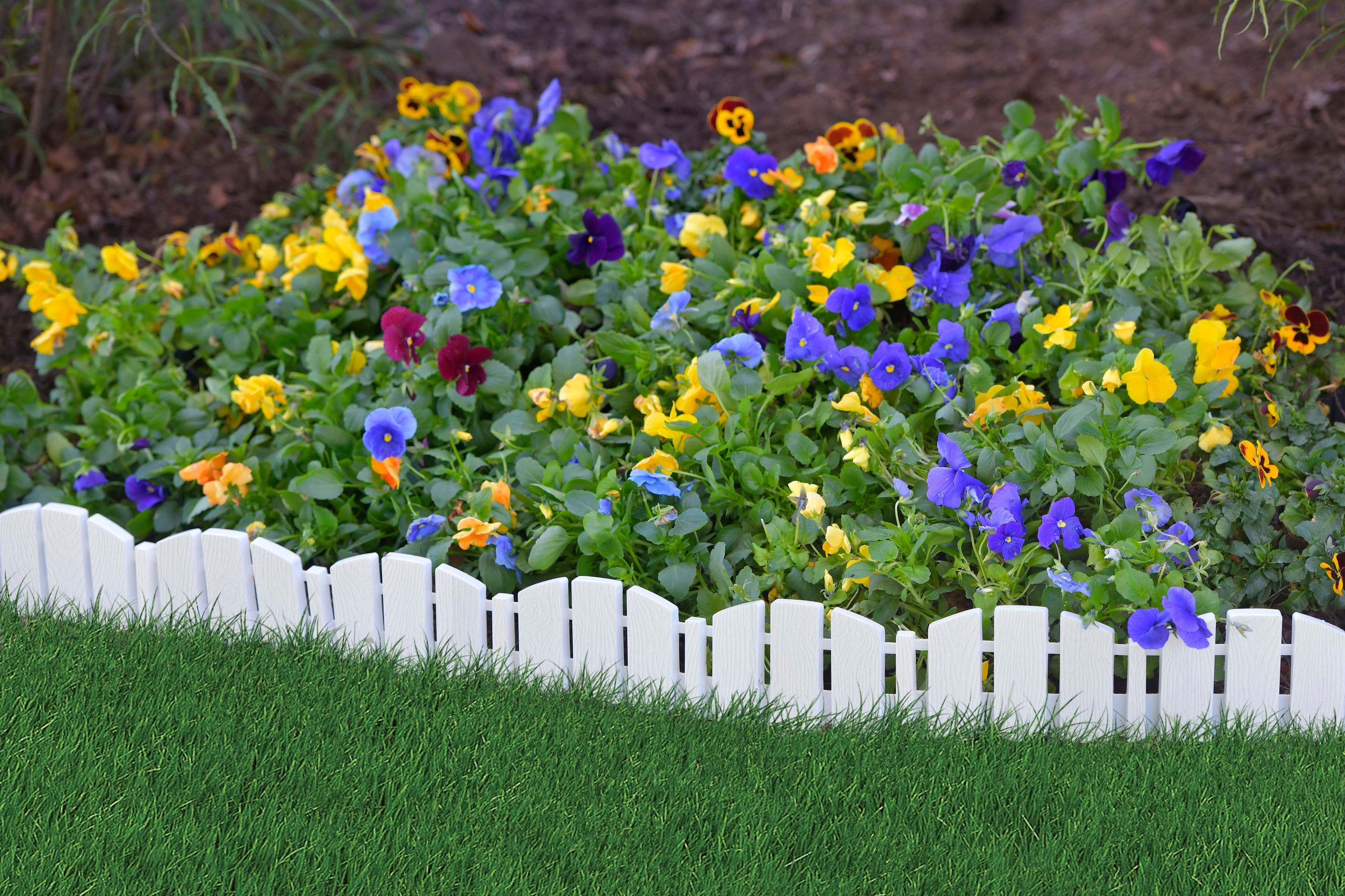 60 ft. No-Dig Plastic Landscape Edging Kit