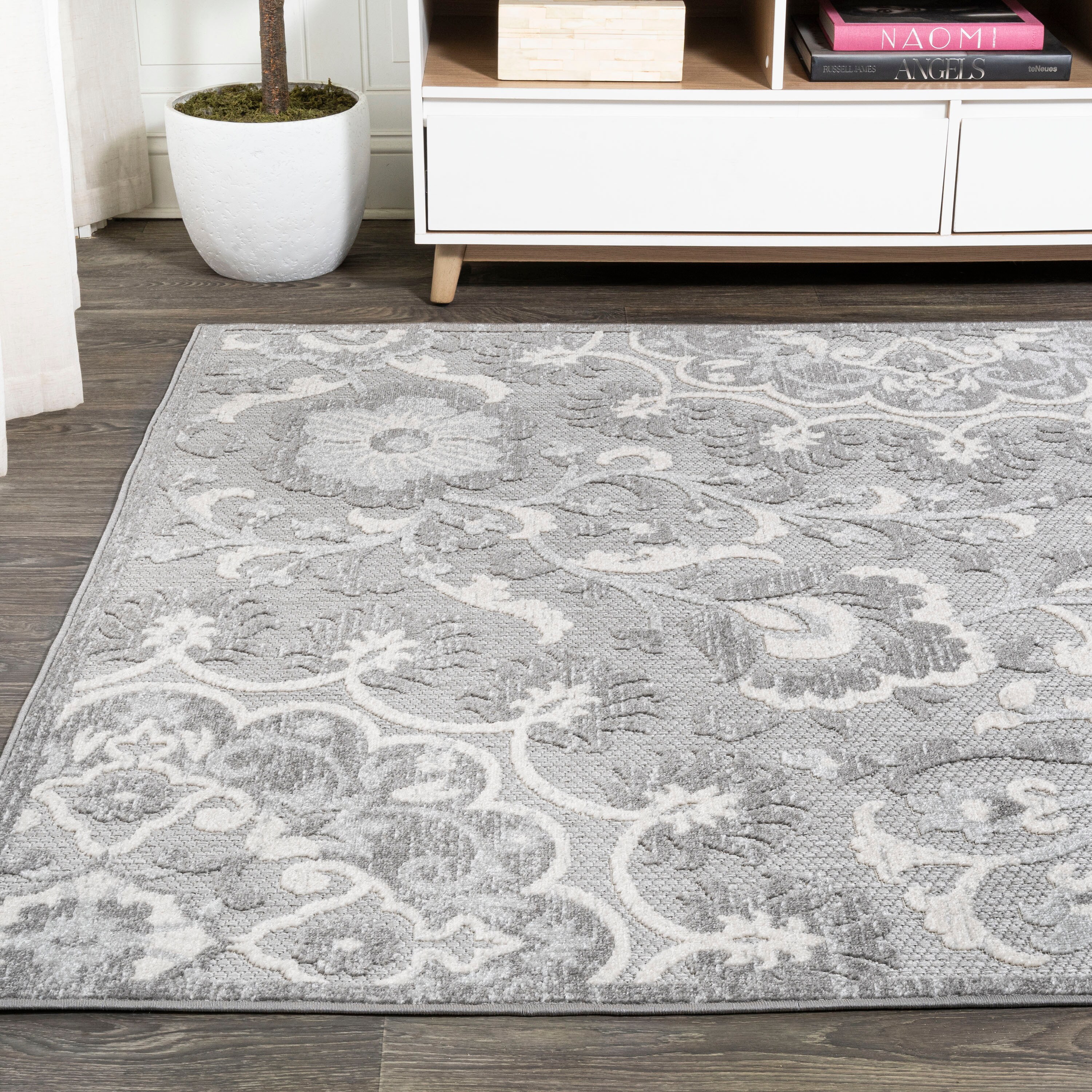 Lucena 8' x 10' Gray Synthetic Medallion Reversible Area Rug