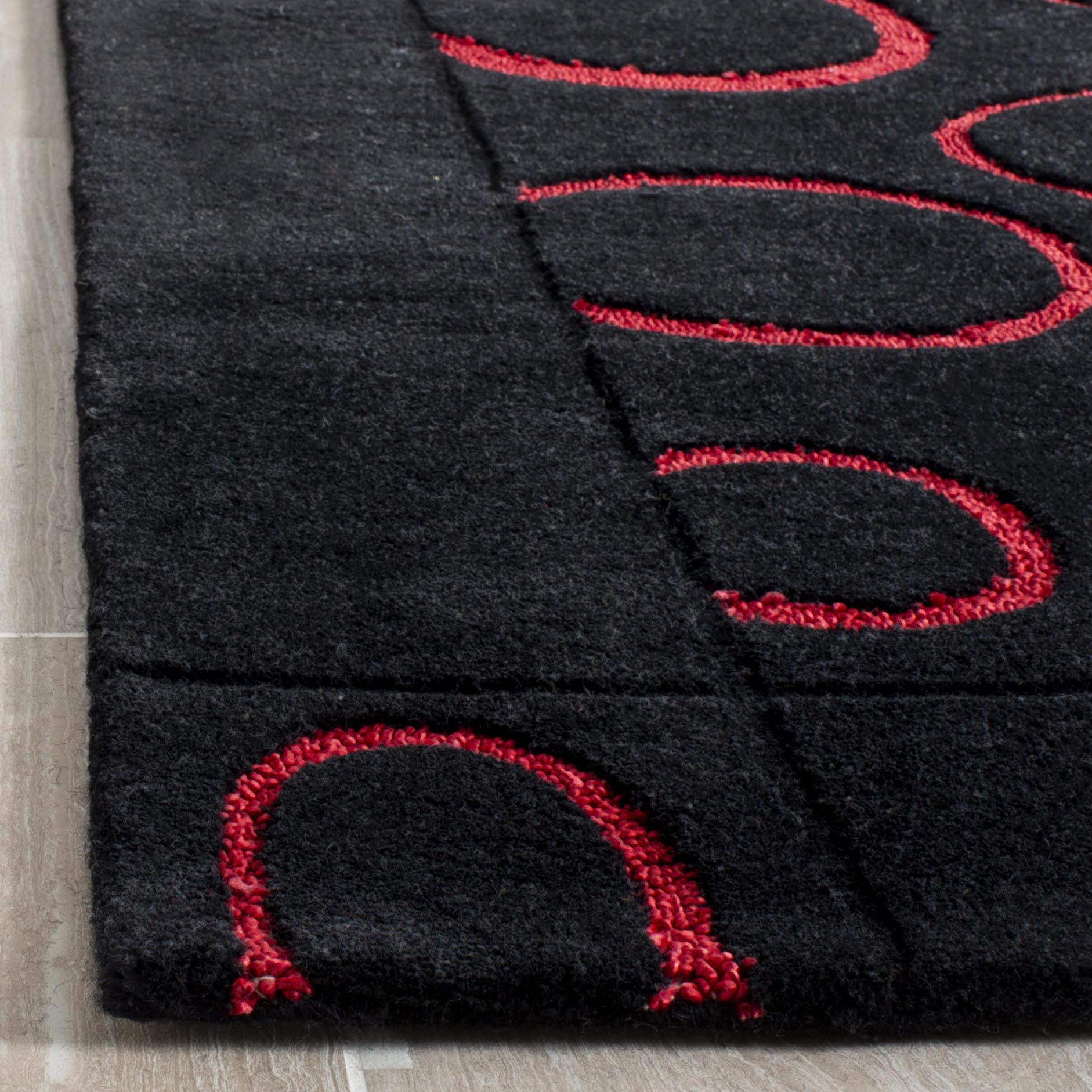 Safavieh SOH714B-5 rugs - View #3