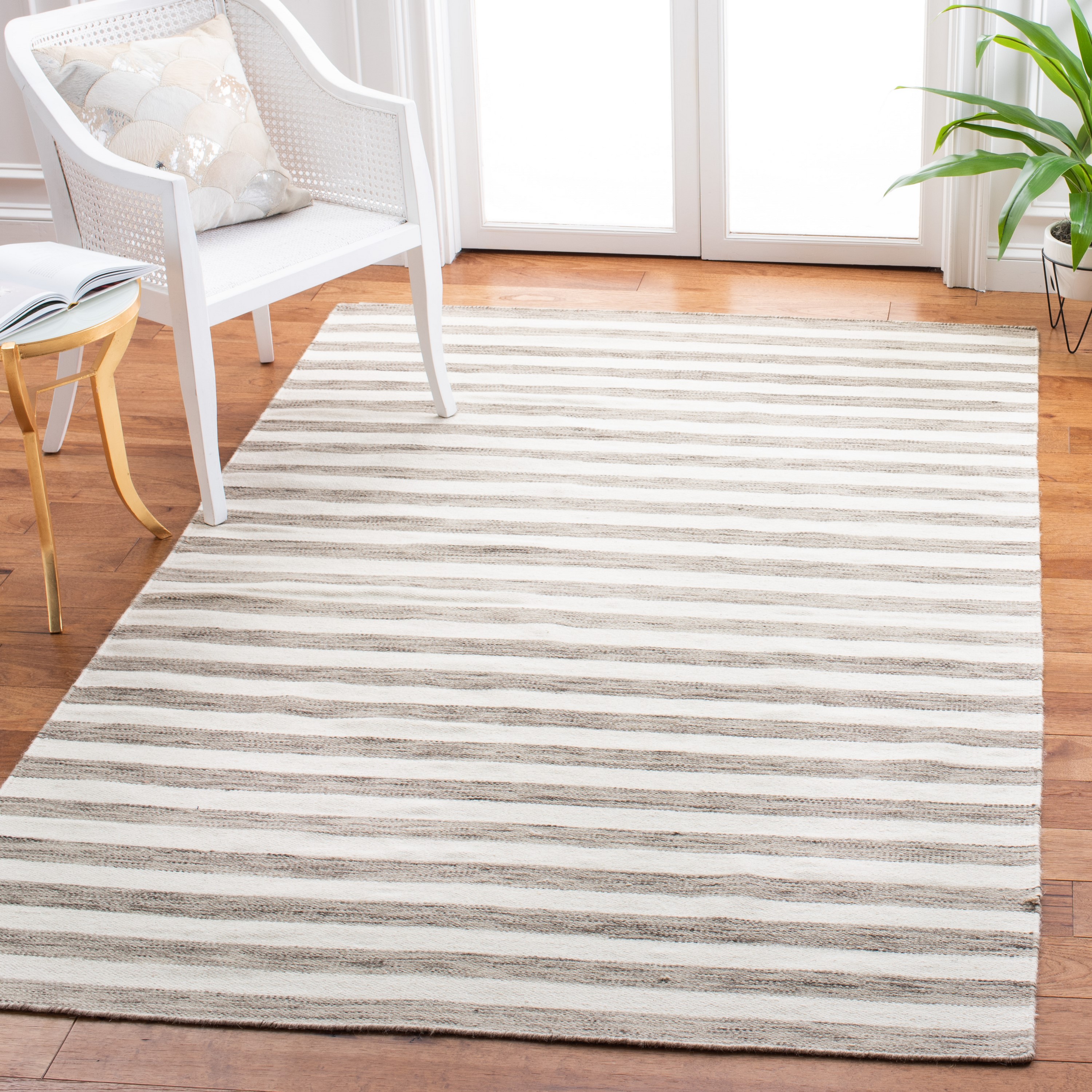Handmade Moroccan Flatweave Wool Area Rug, Brown/Ivory, 3' x 5'