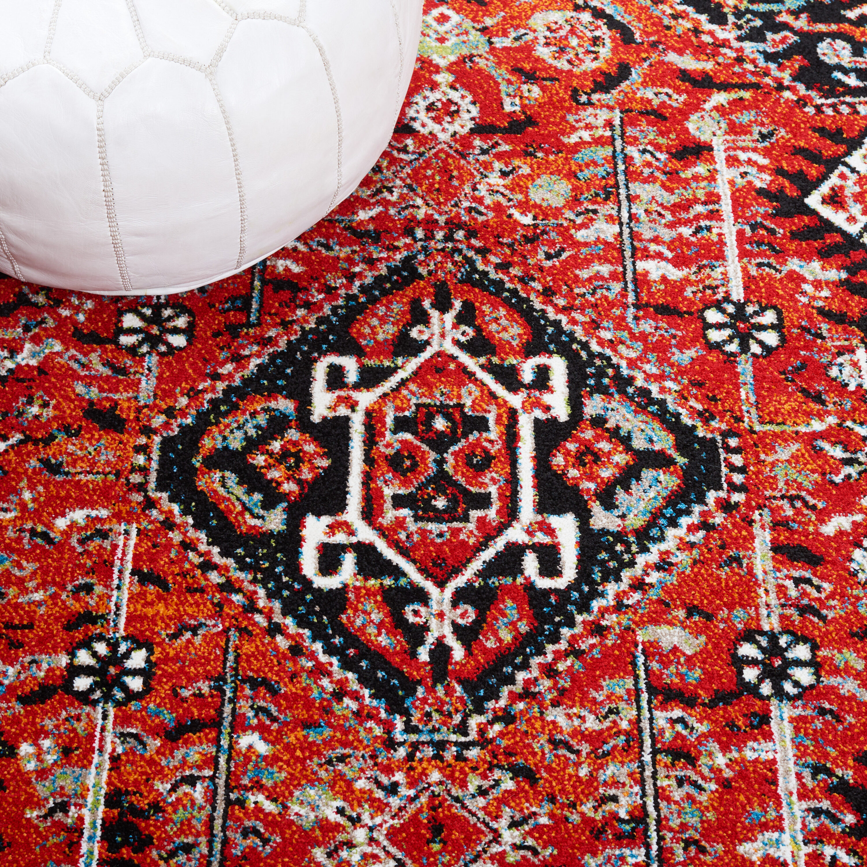 Safavieh VTH230P-7SQ rugs - View #6