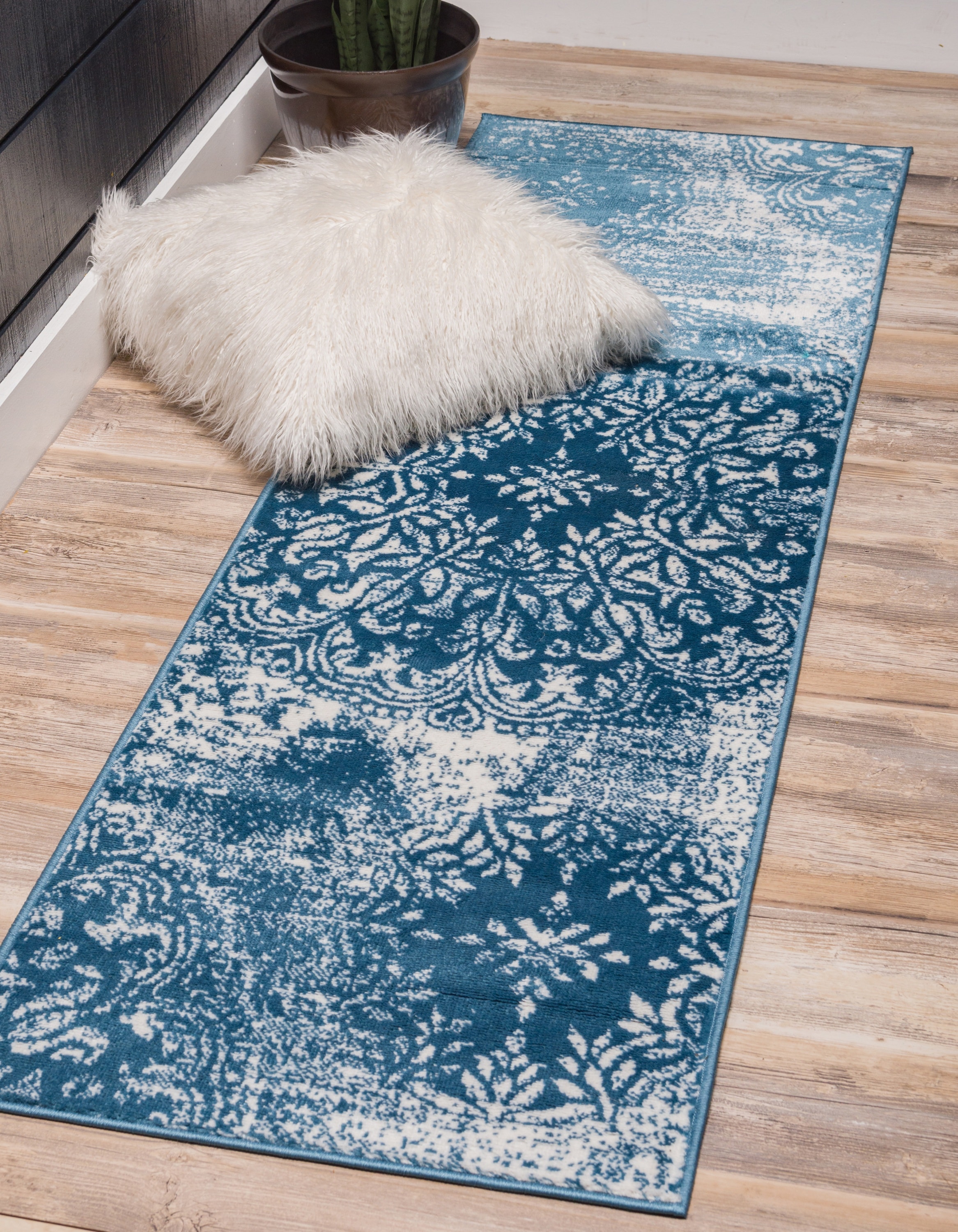 Unique Loom Salle Garnier Sofia Blue 2' x 9' 10 Runner Rug