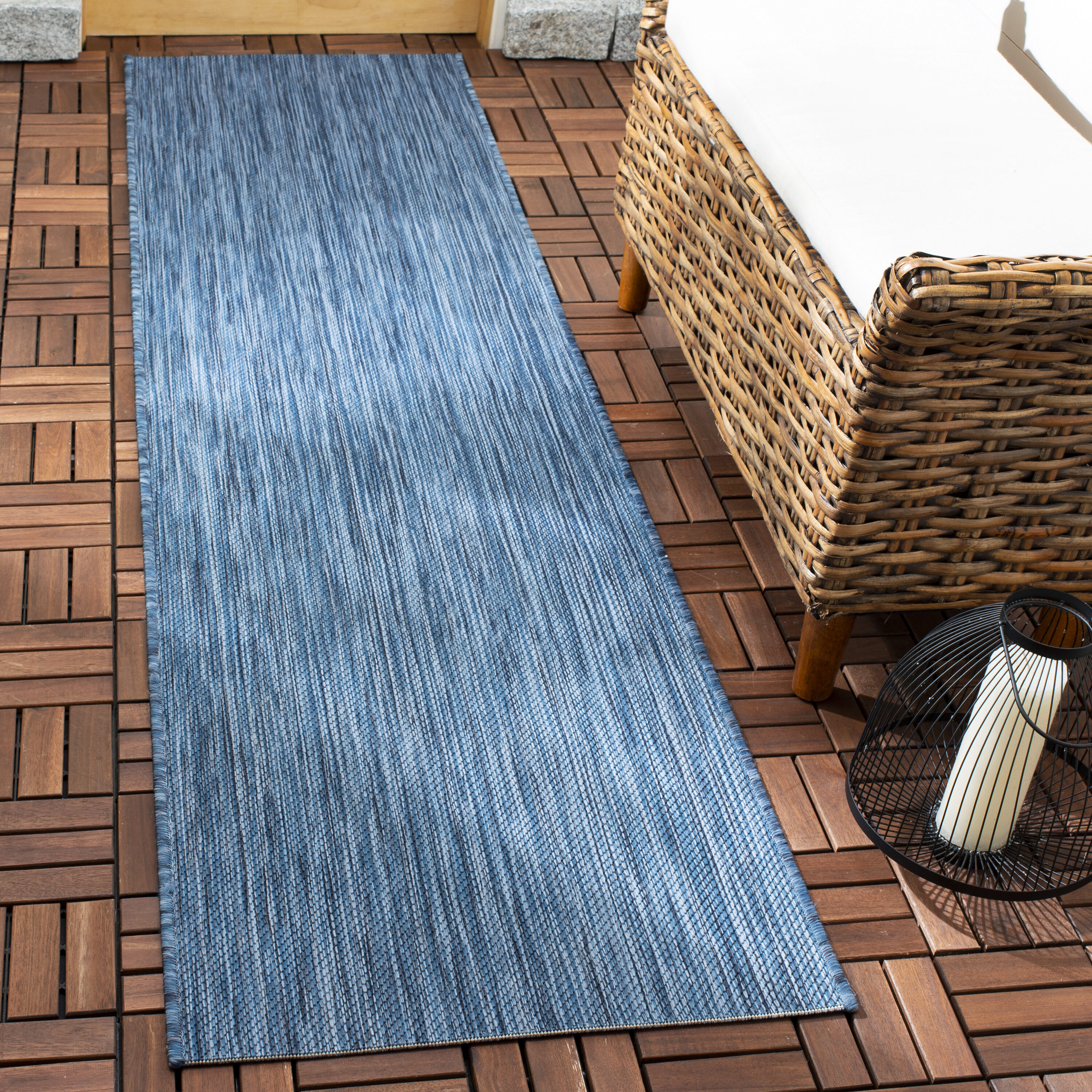 Safavieh BHS218M-28 Beach House Adina 2 x 8 (ft) Loomed Polypropylene Blue Rectangular Indoor/Outdoor Solid Farmhouse/Cottage Wash with water Runner rug